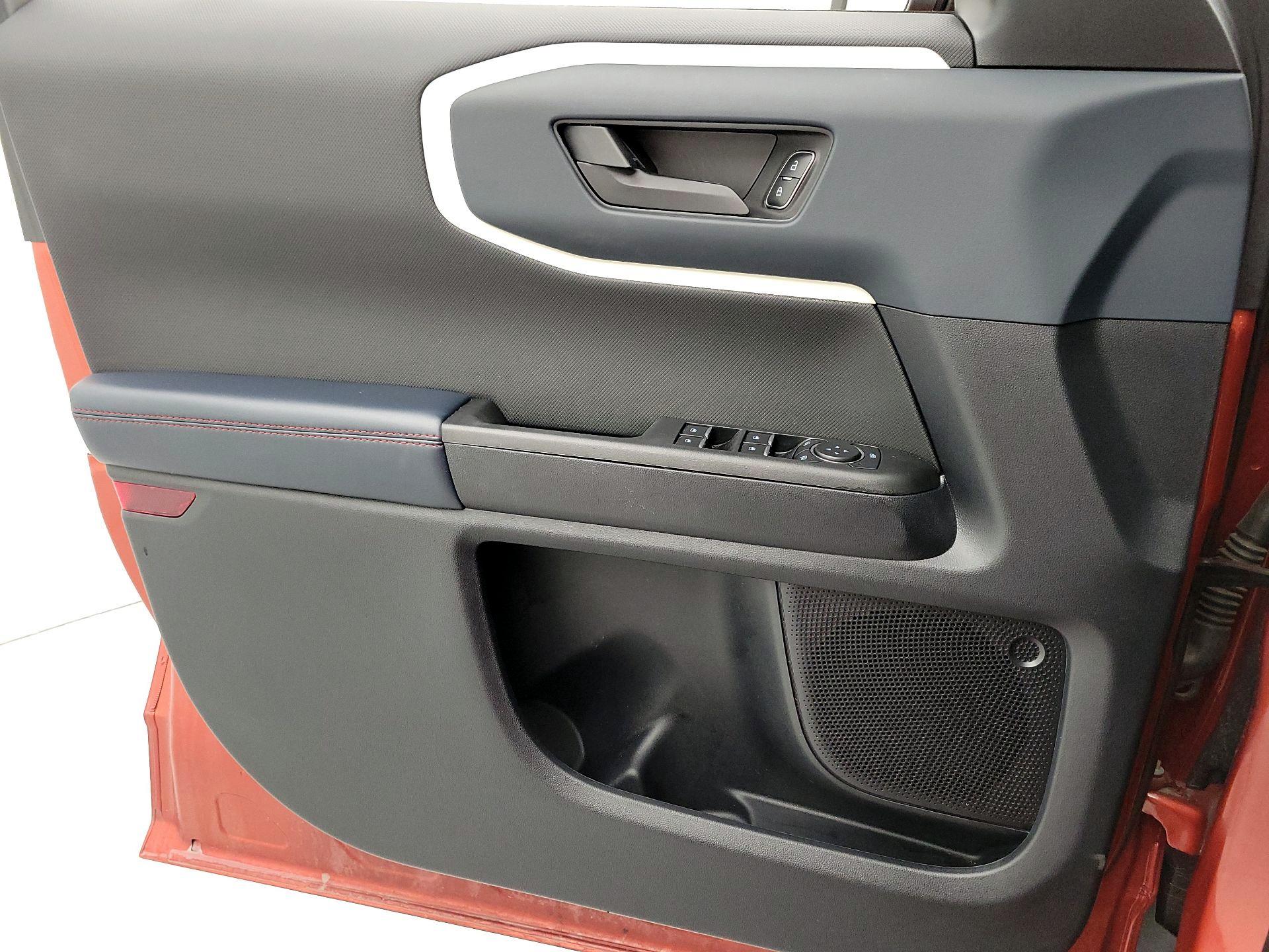 Thumbnail: 2023 Ford Bronco Sport - 12