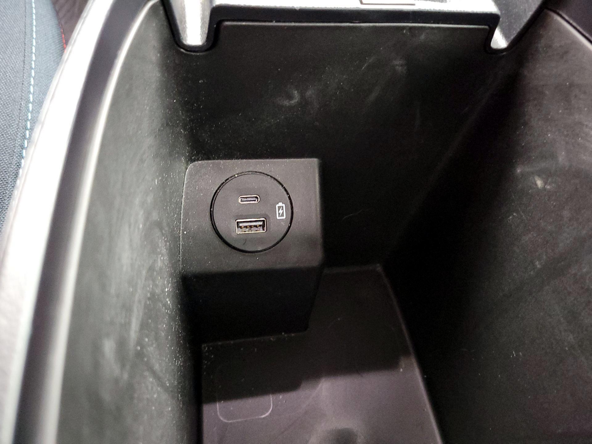 Thumbnail: 2023 Ford Bronco Sport - 18