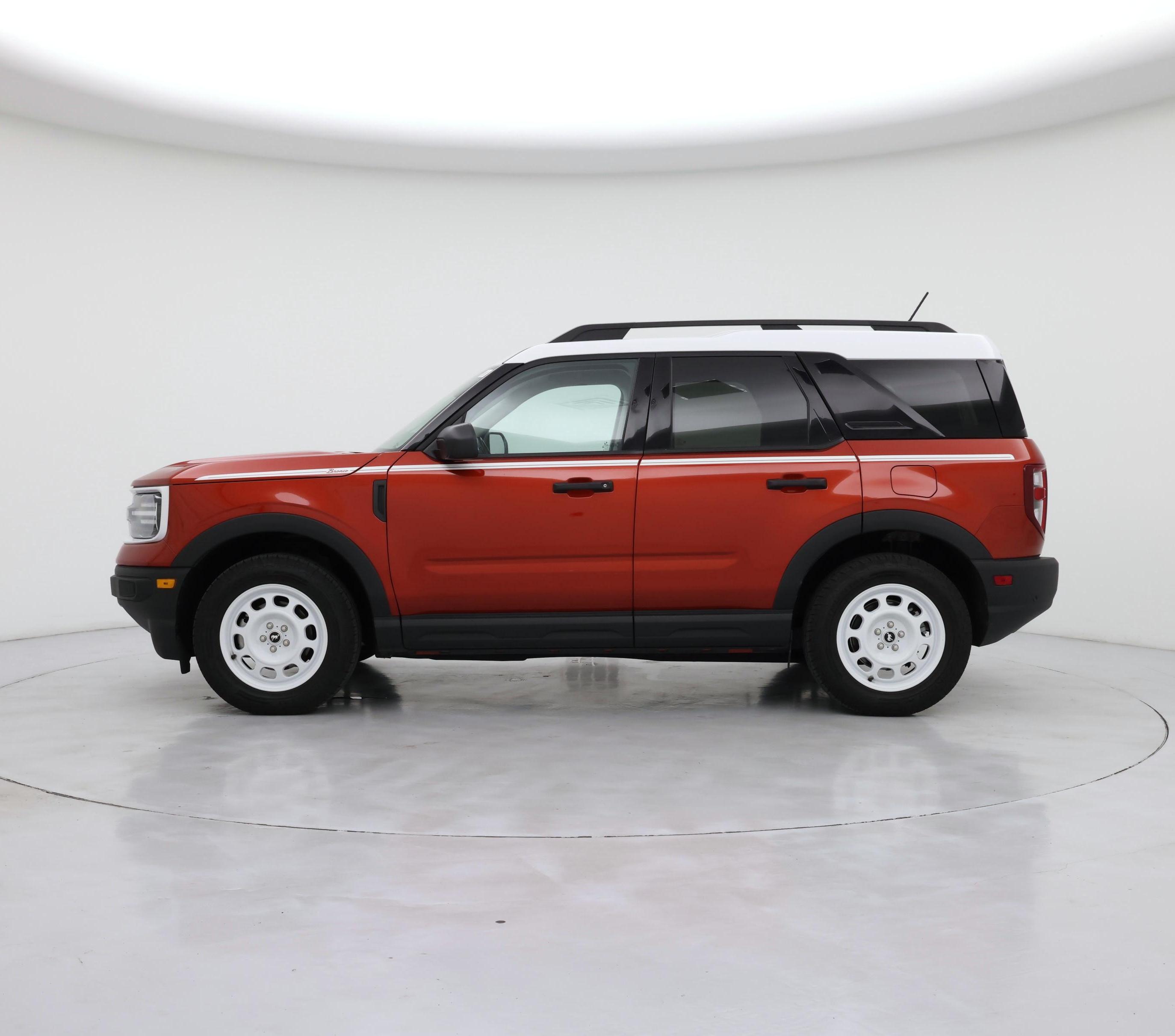 Thumbnail: 2023 Ford Bronco Sport - 3