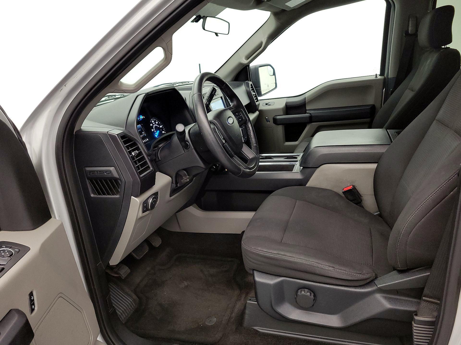 Thumbnail: 2017 Ford F-150 - 11