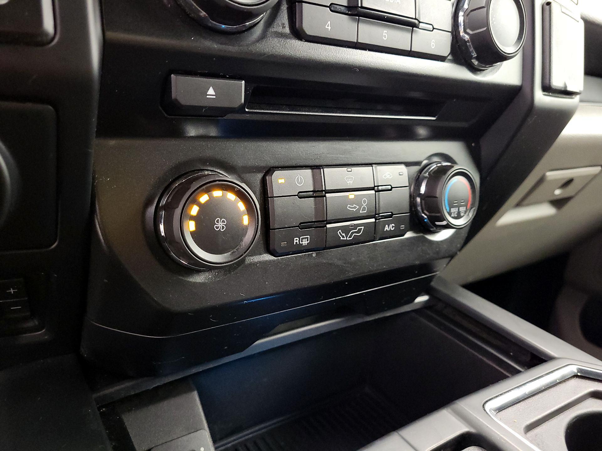Thumbnail: 2017 Ford F-150 - 16
