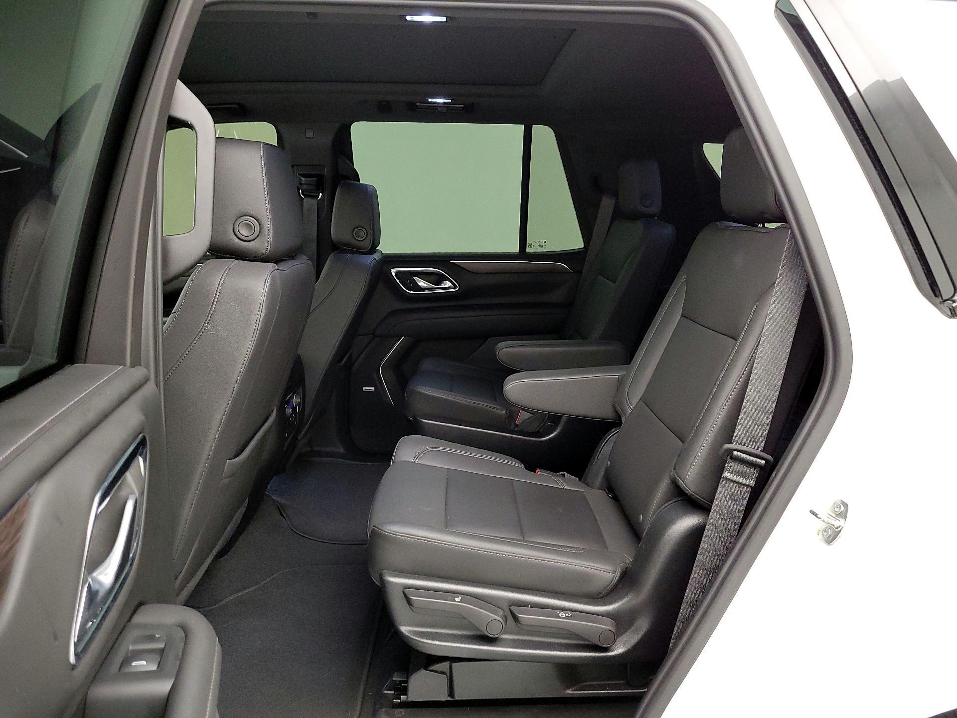 Thumbnail: 2023 Chevrolet Tahoe - 20