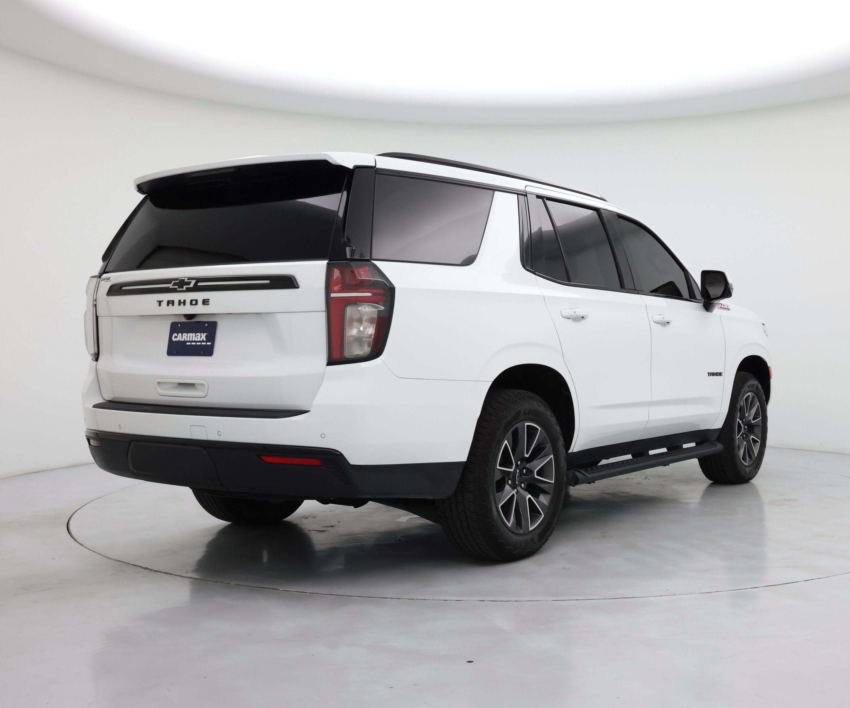 Thumbnail: 2023 Chevrolet Tahoe - 8