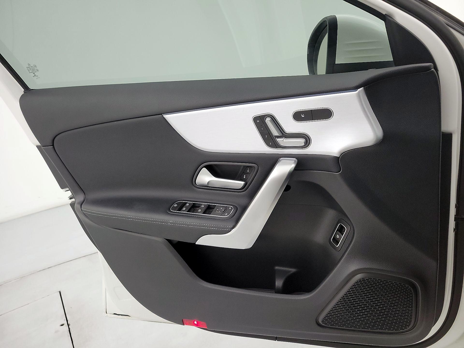 Thumbnail: 2021 Mercedes-Benz A-Class - 12