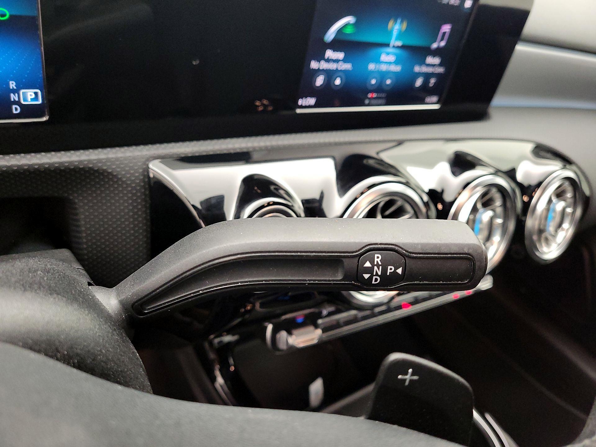 Thumbnail: 2021 Mercedes-Benz A-Class - 17