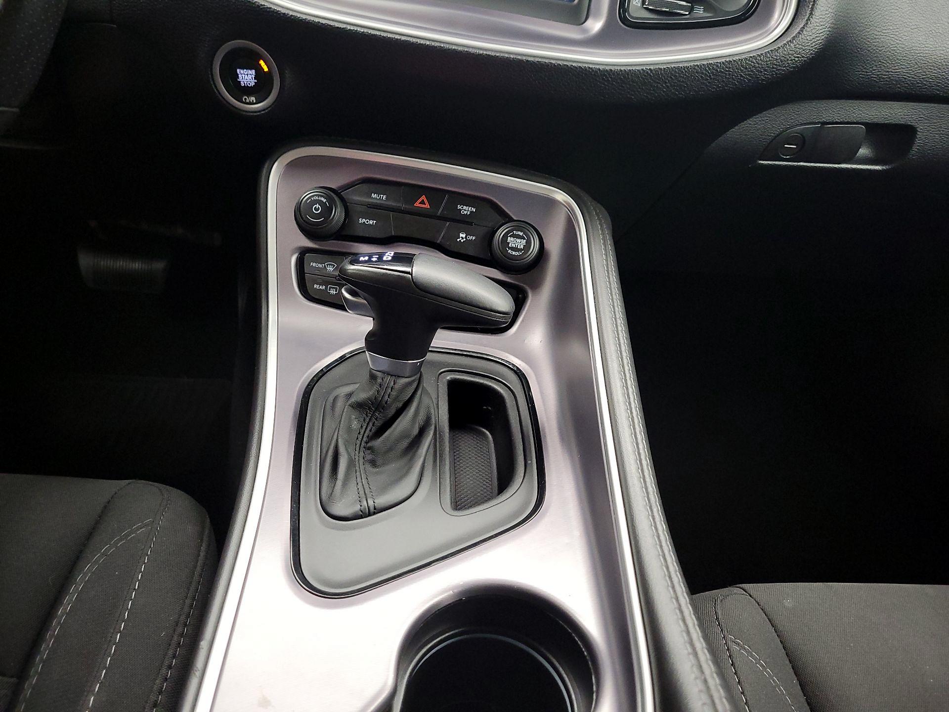 Thumbnail: 2019 Dodge Challenger - 17