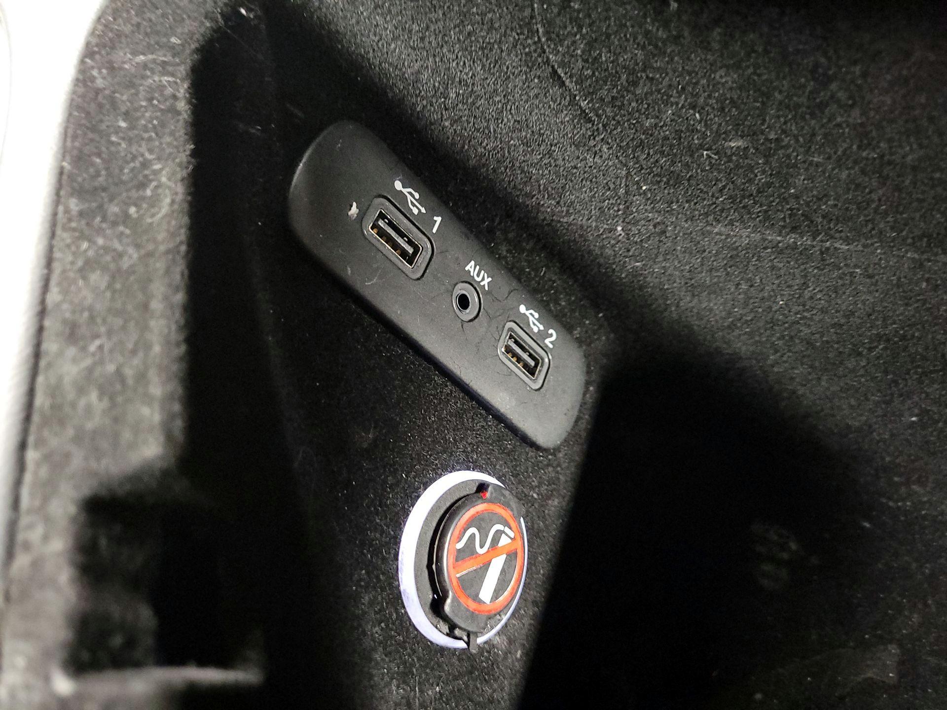 Thumbnail: 2019 Dodge Challenger - 18