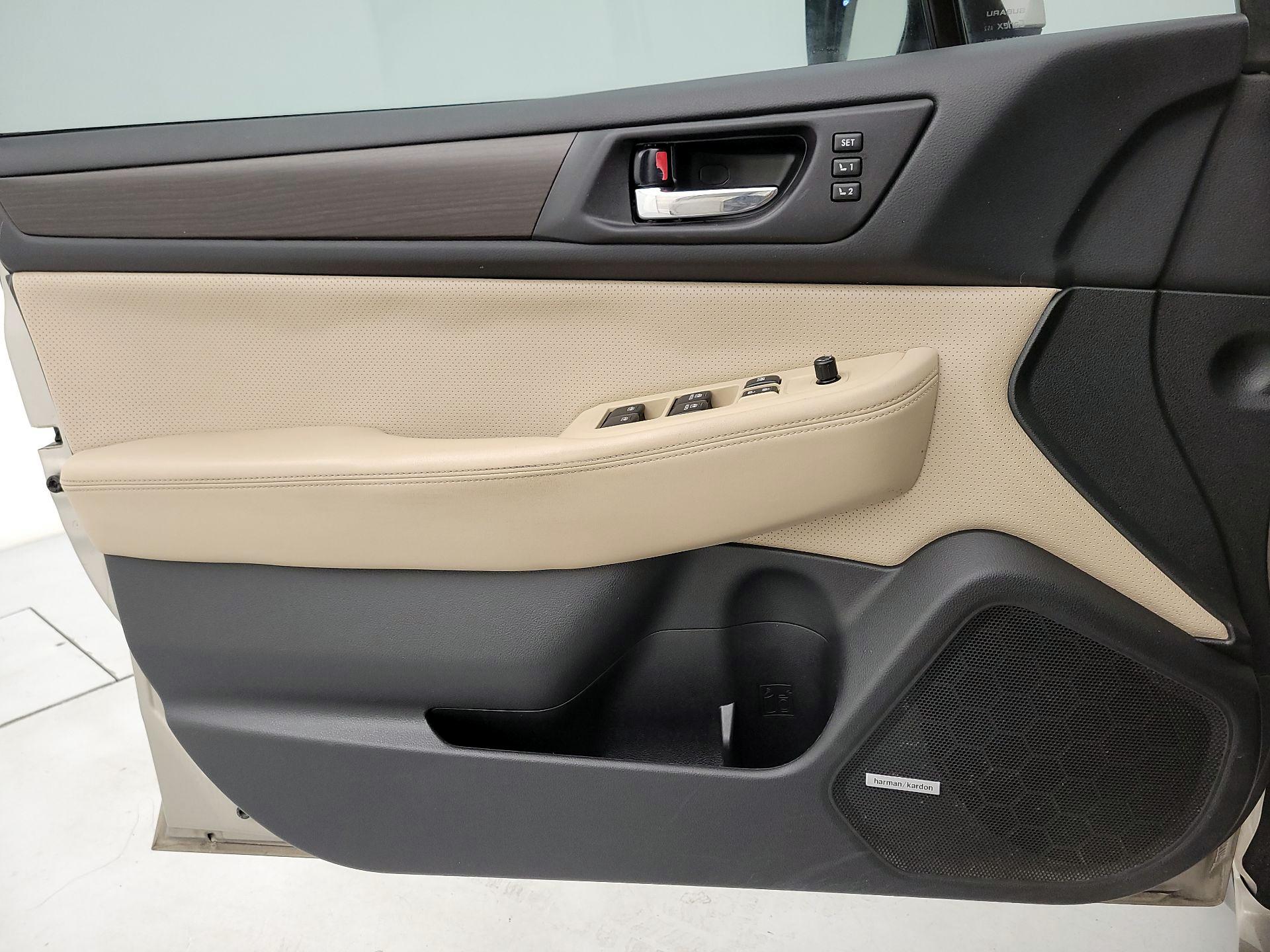 Thumbnail: 2015 Subaru Legacy - 12