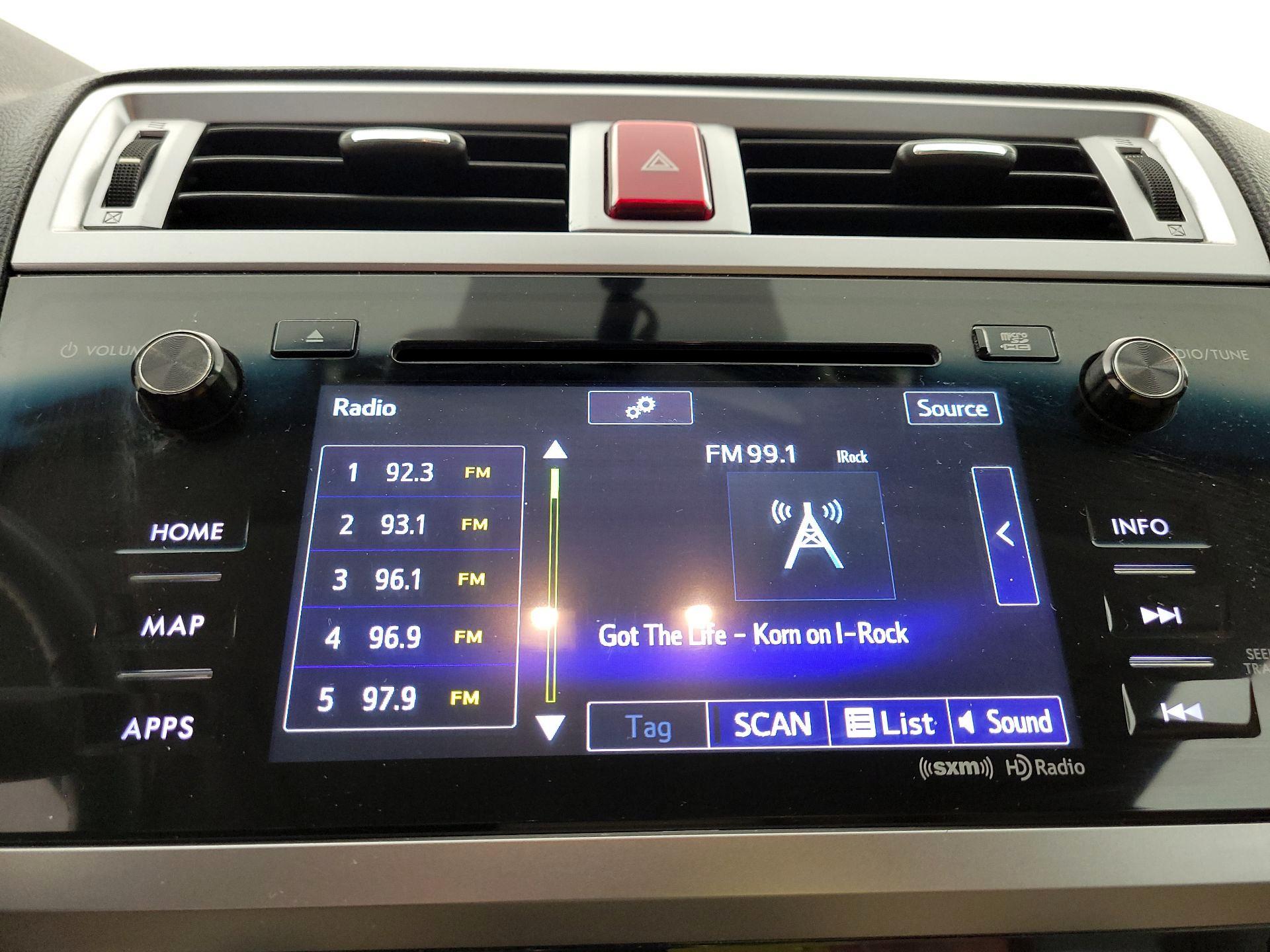 Thumbnail: 2015 Subaru Legacy - 16