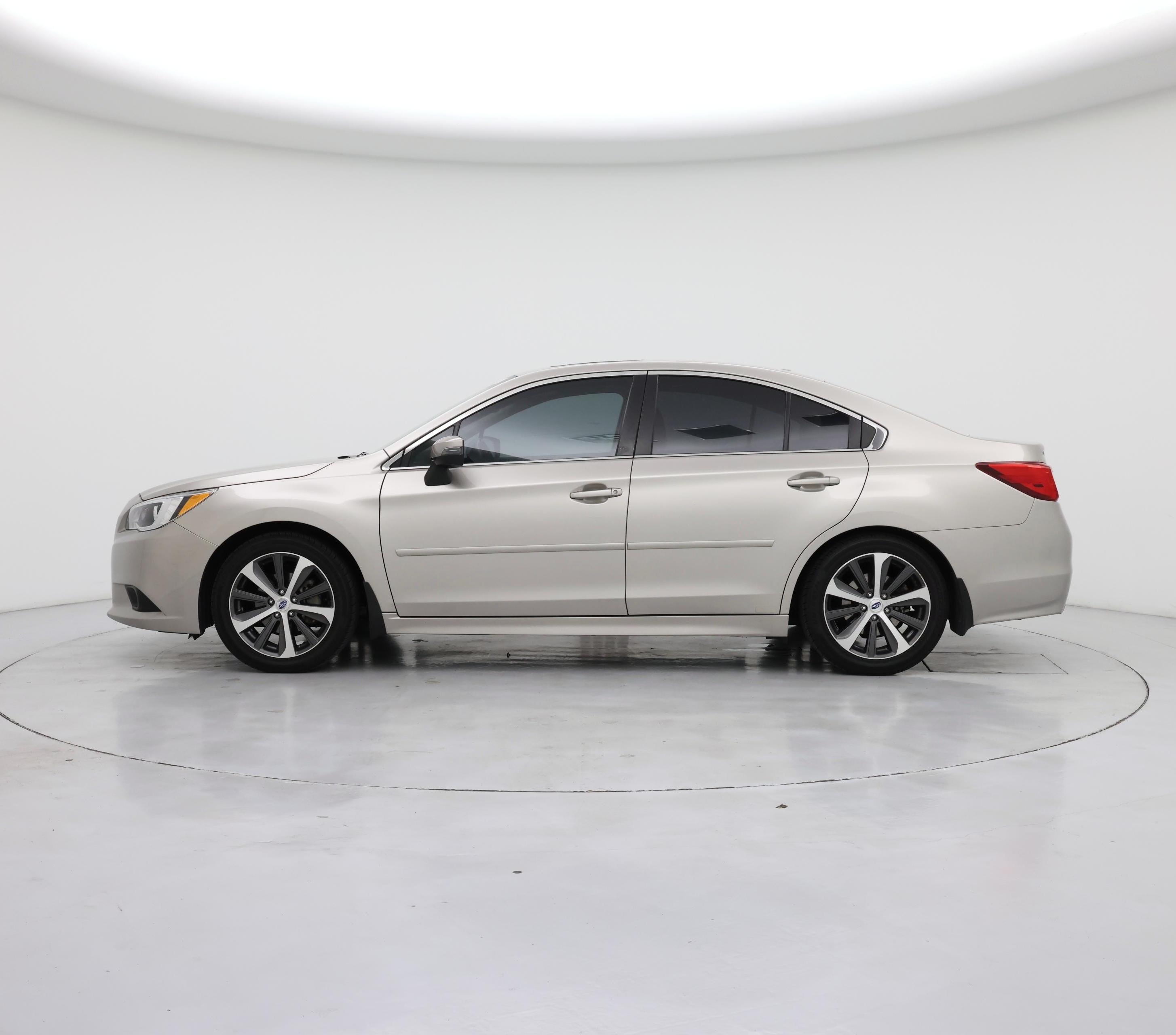 Thumbnail: 2015 Subaru Legacy - 3