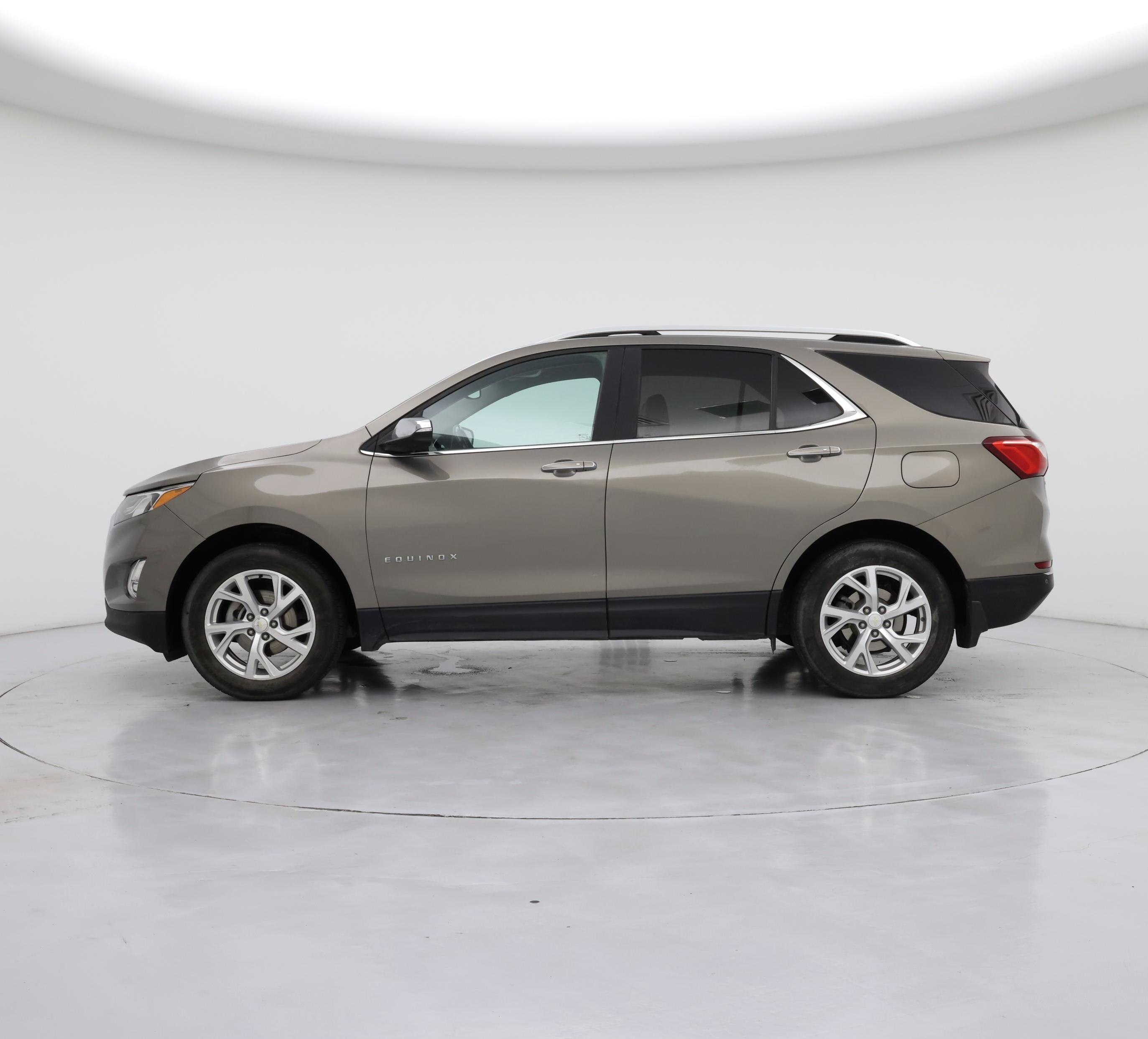 Thumbnail: 2018 Chevrolet Equinox - 3