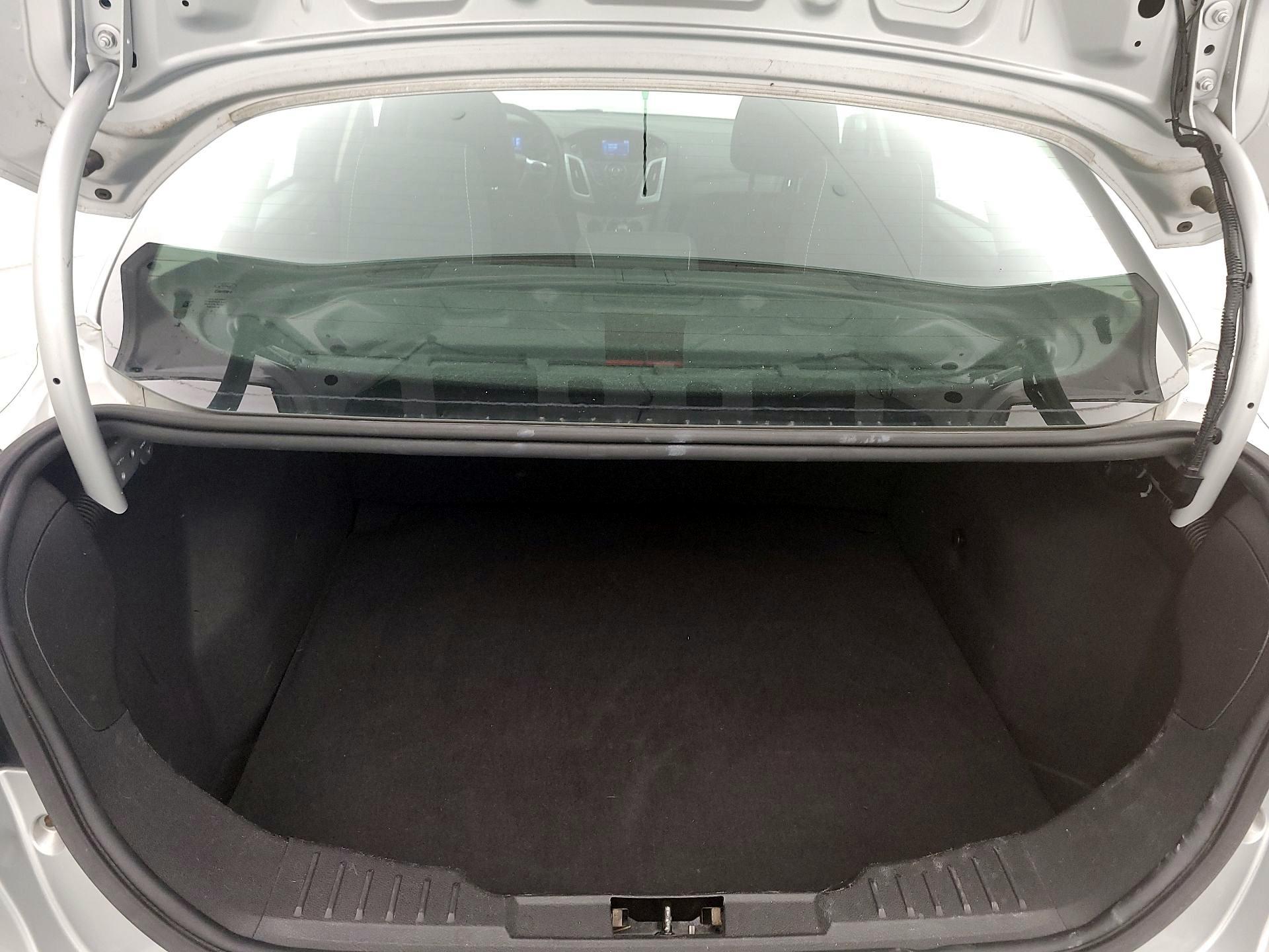 Thumbnail: 2014 Ford Focus - 20