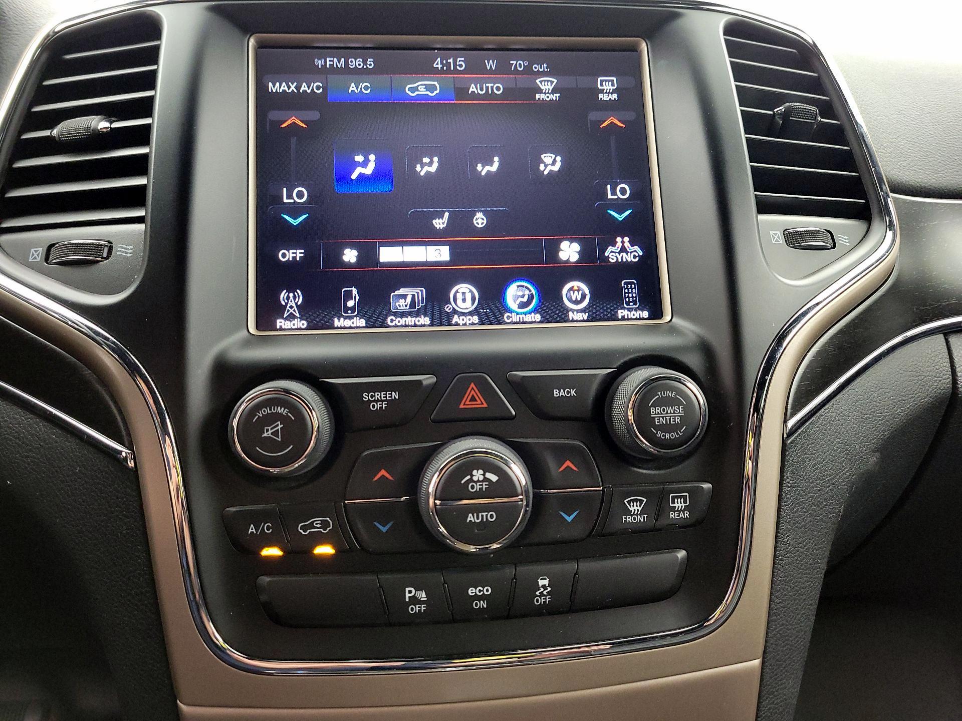Thumbnail: 2015 Jeep Grand Cherokee - 17