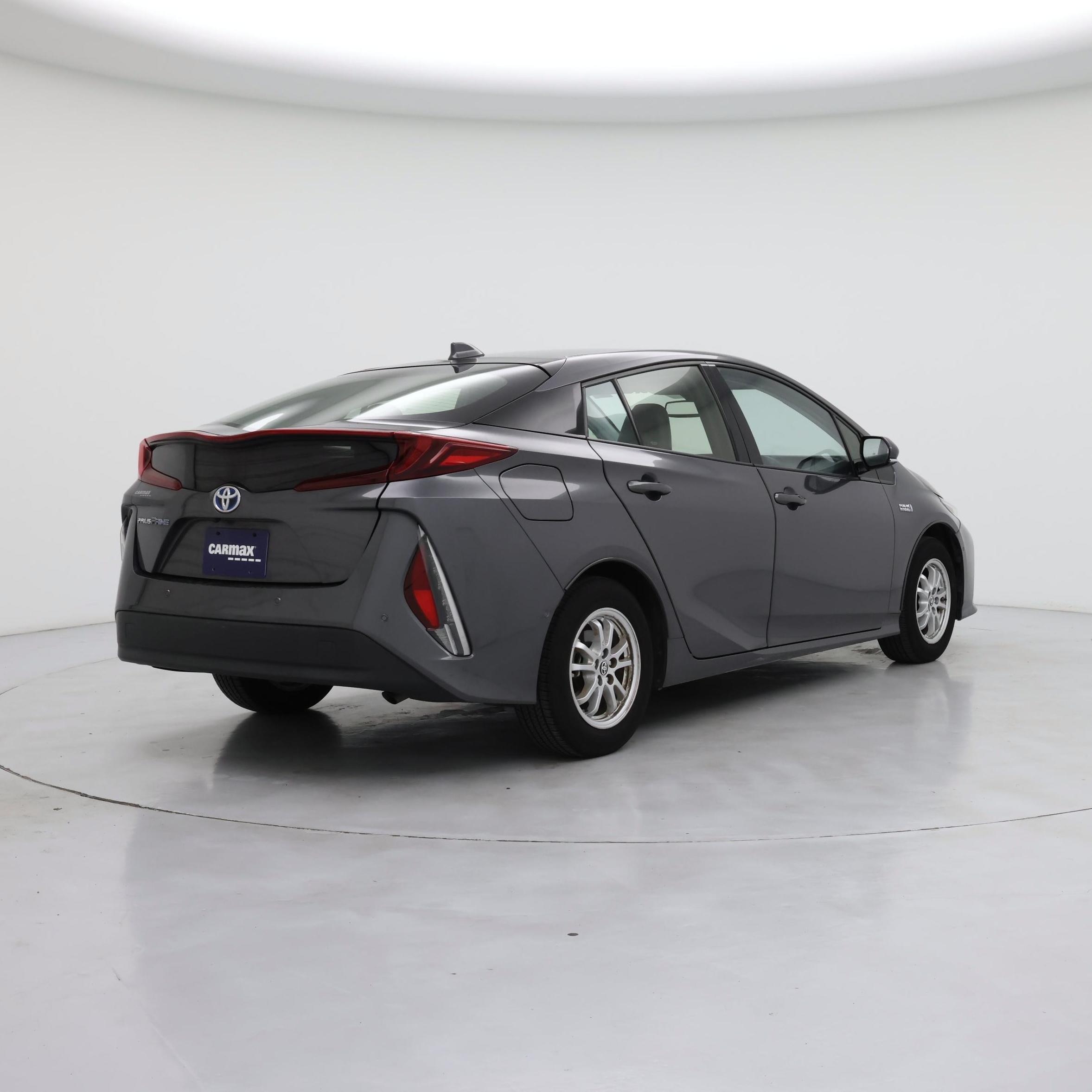Thumbnail: 2018 Toyota Prius Prime - 8
