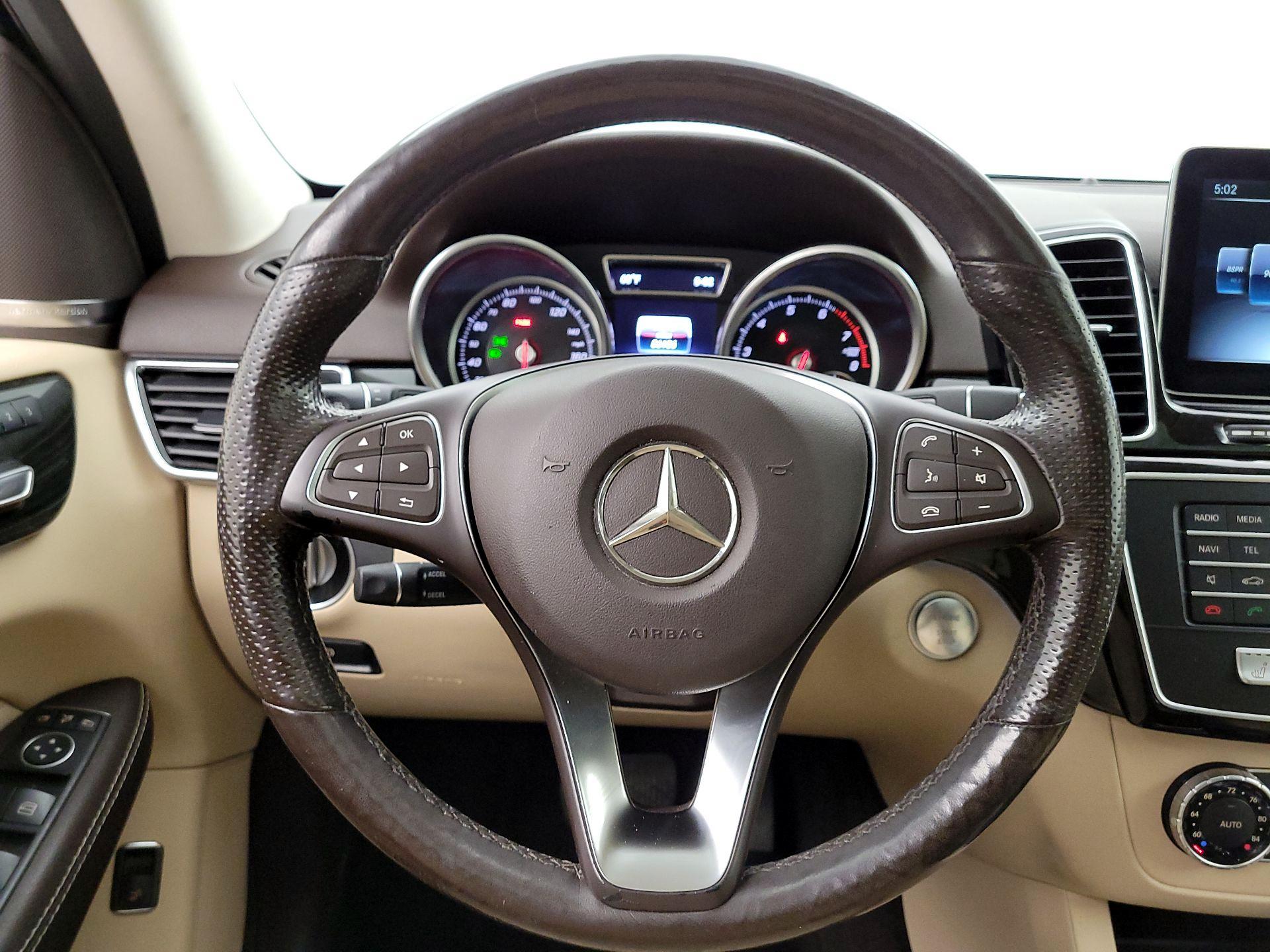 Thumbnail: 2018 Mercedes-Benz GLE - 10
