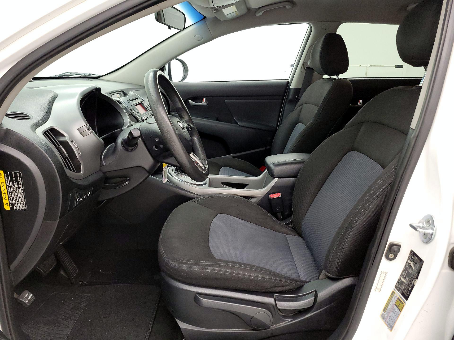 Thumbnail: 2015 Kia Sportage - 11