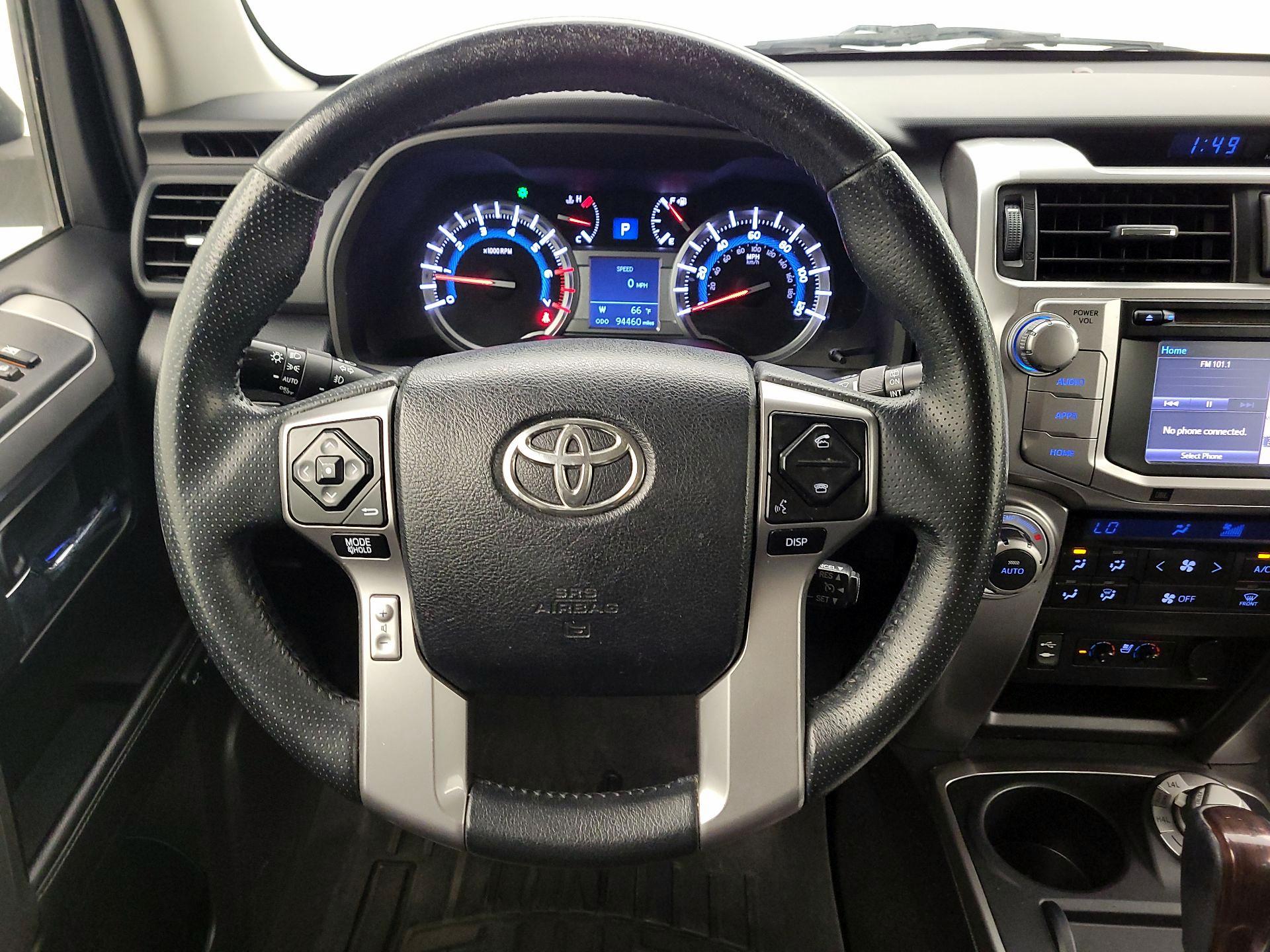 Thumbnail: 2014 Toyota 4Runner - 10
