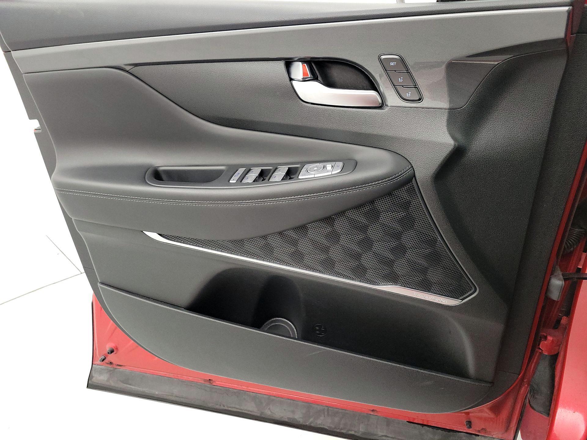 Thumbnail: 2023 Hyundai Santa Fe - 12