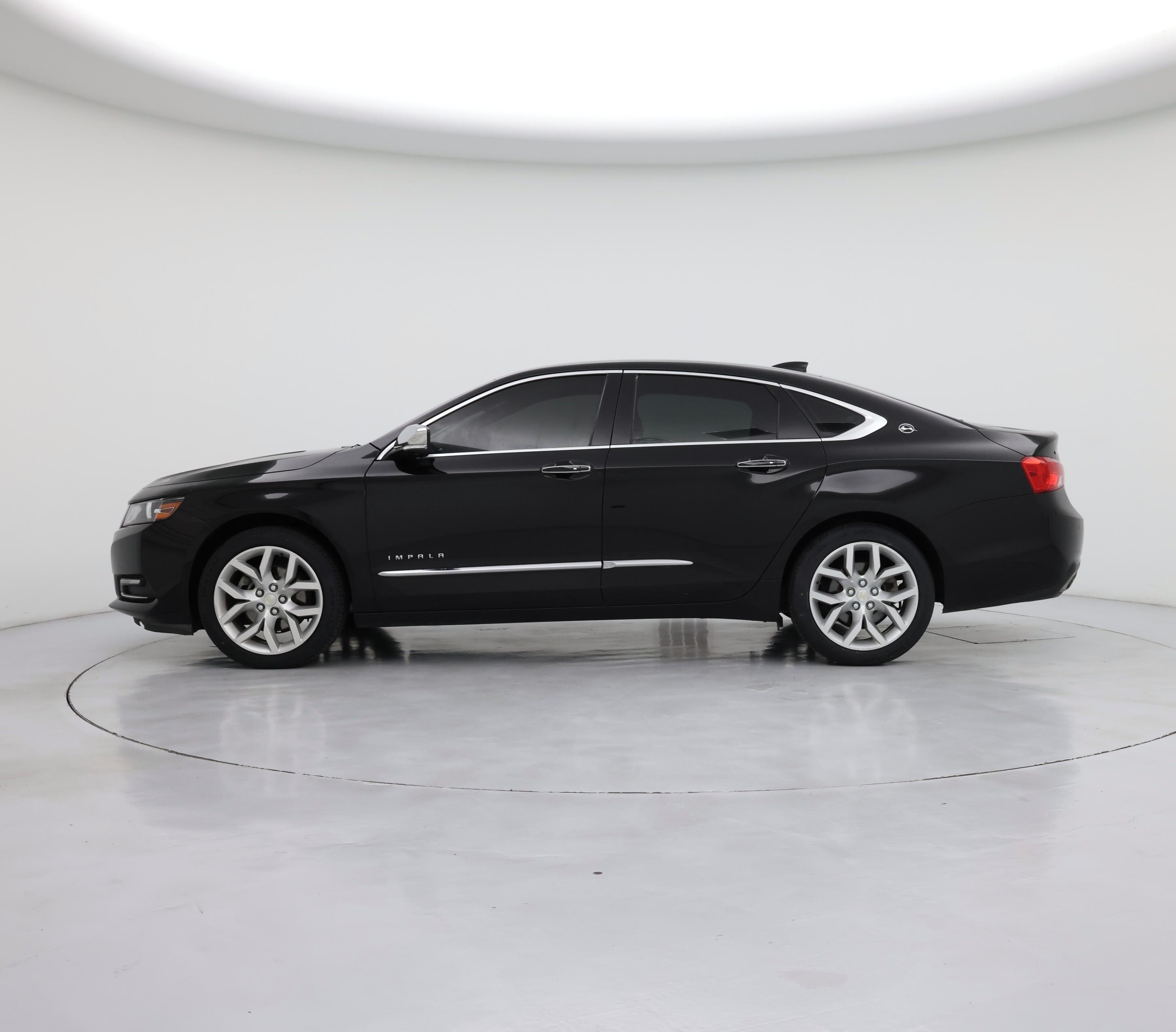 Thumbnail: 2018 Chevrolet Impala - 3