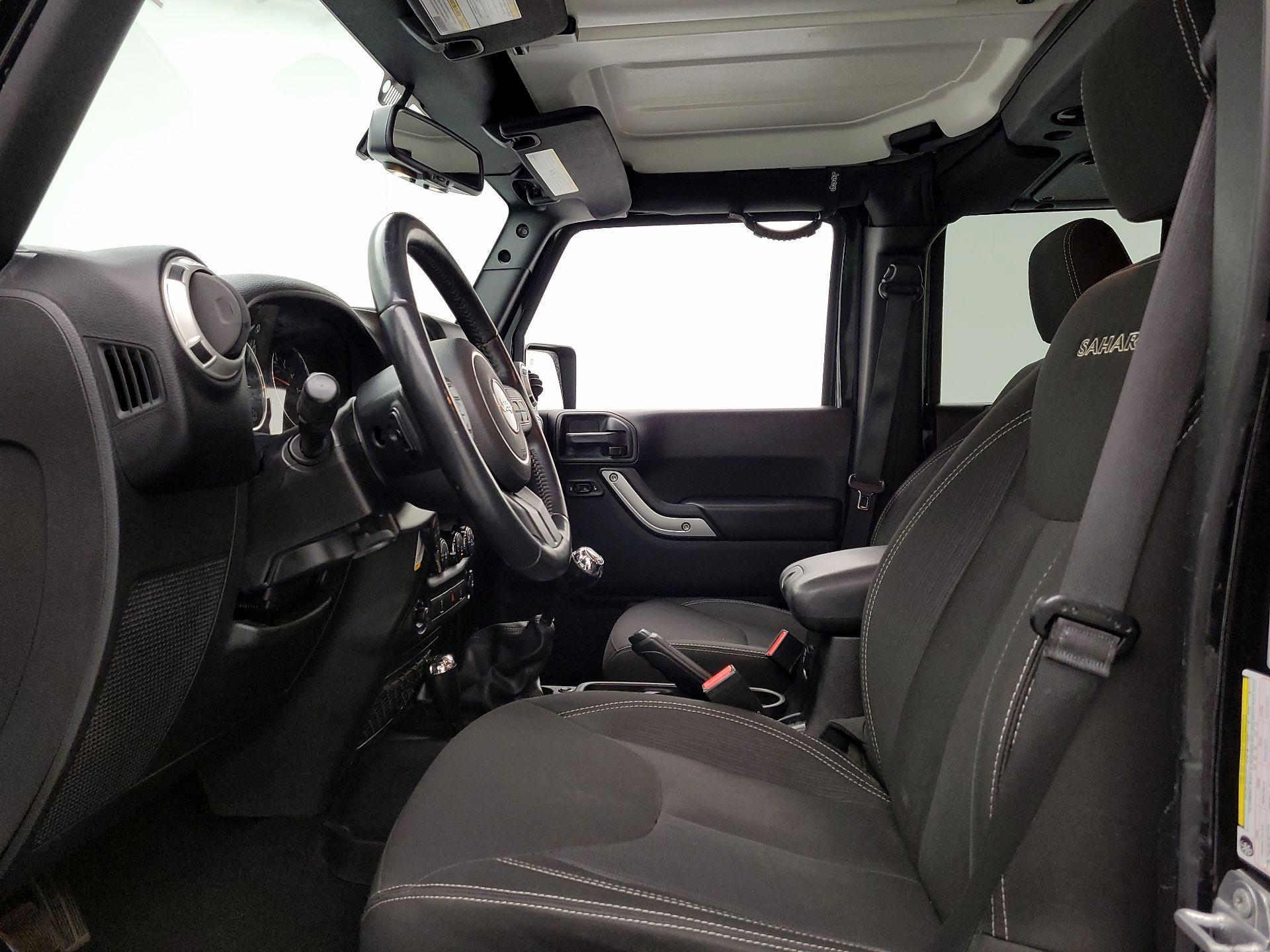 Thumbnail: 2018 Jeep Wrangler - 11