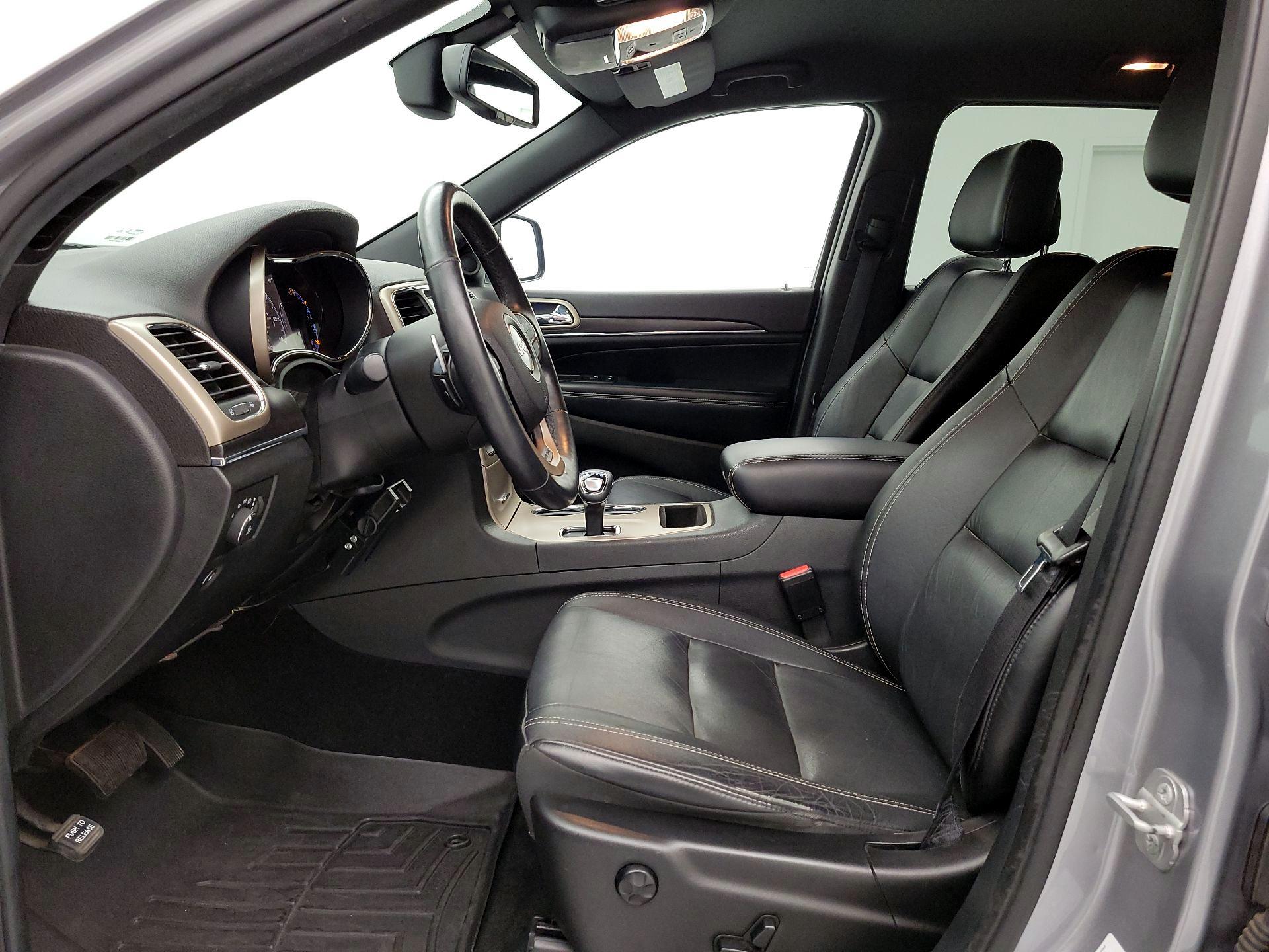 Thumbnail: 2014 Jeep Grand Cherokee - 11