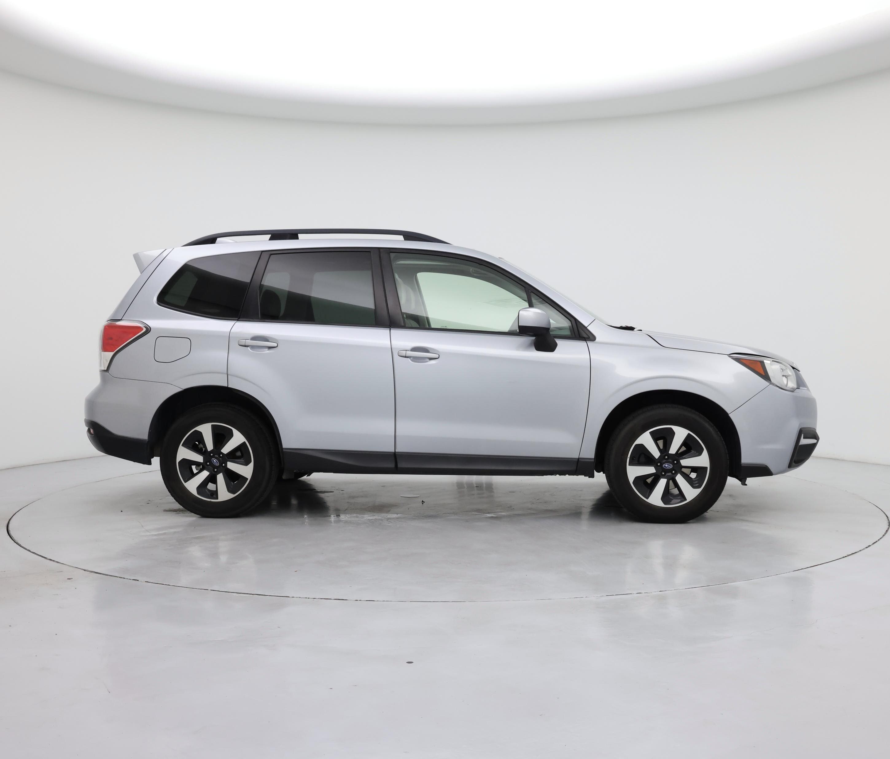 Thumbnail: 2017 Subaru Forester - 7