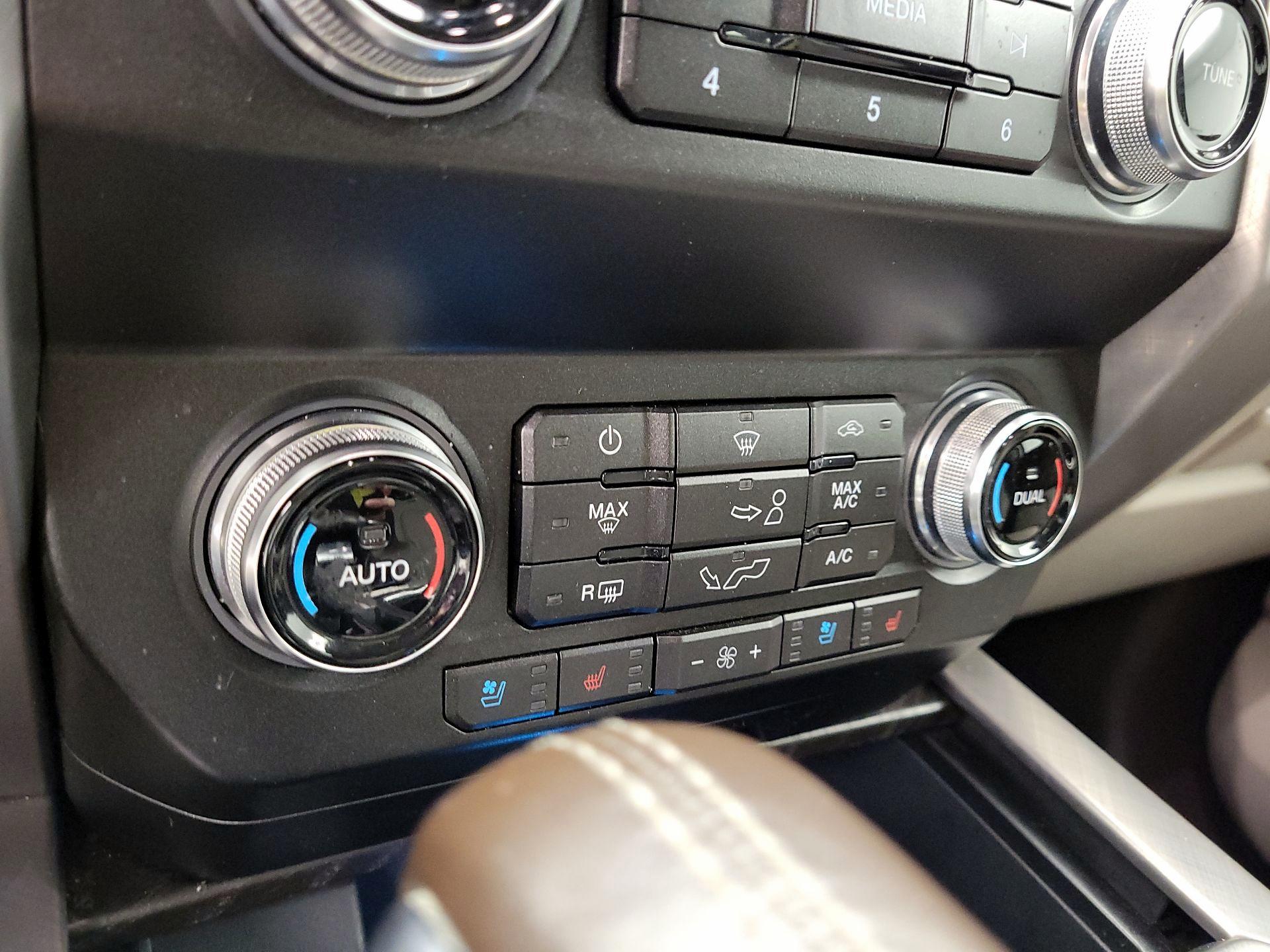 Thumbnail: 2019 Ford F-150 - 17