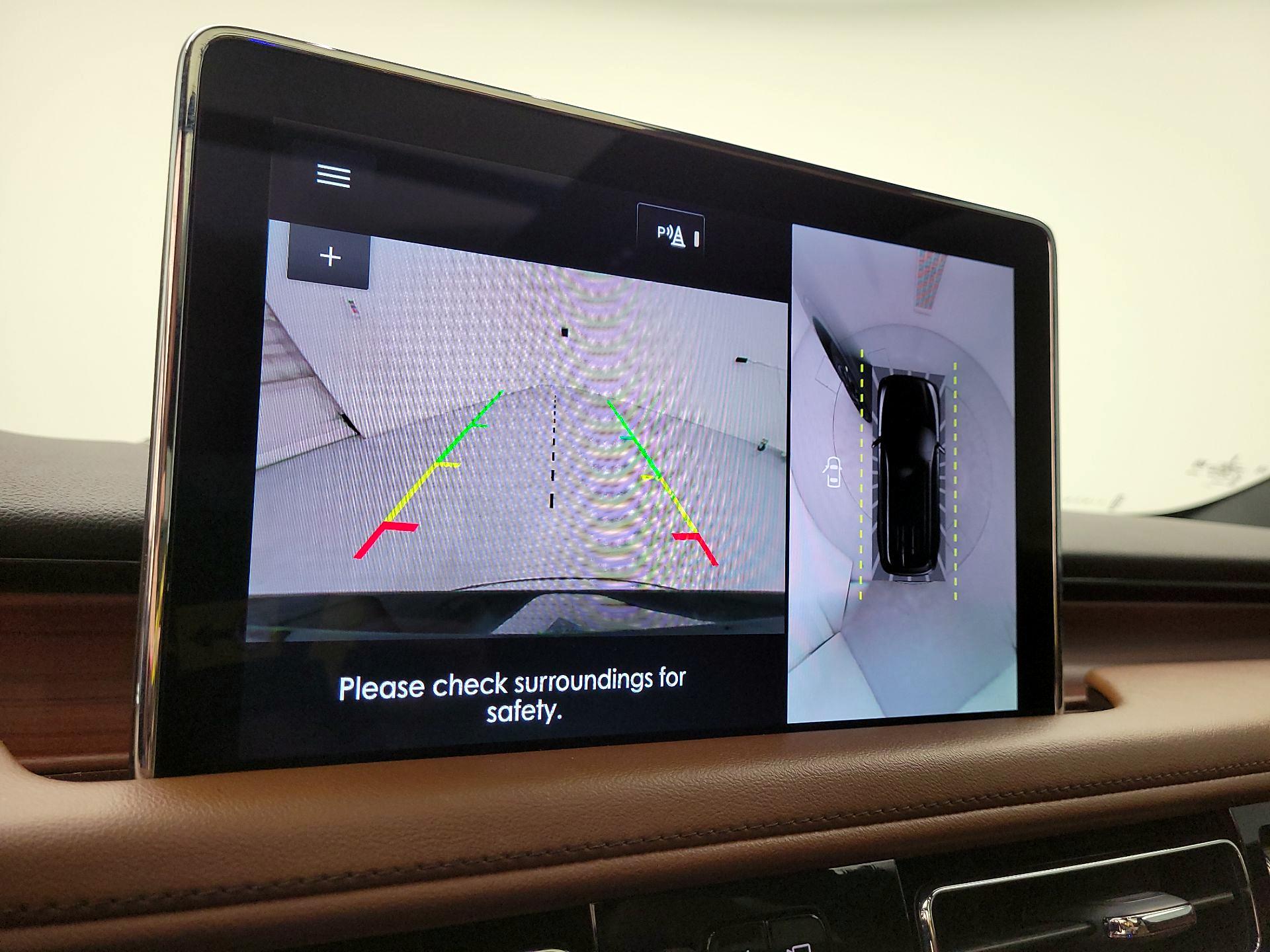 Thumbnail: 2023 Lincoln Aviator - 15