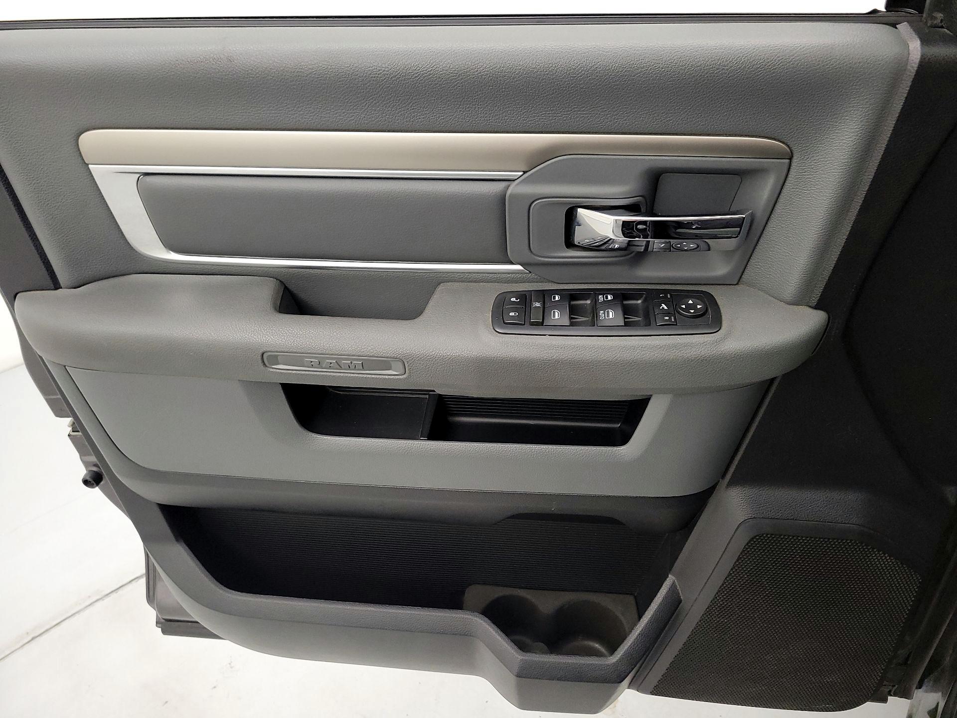 Thumbnail: 2016 RAM 1500 - 12