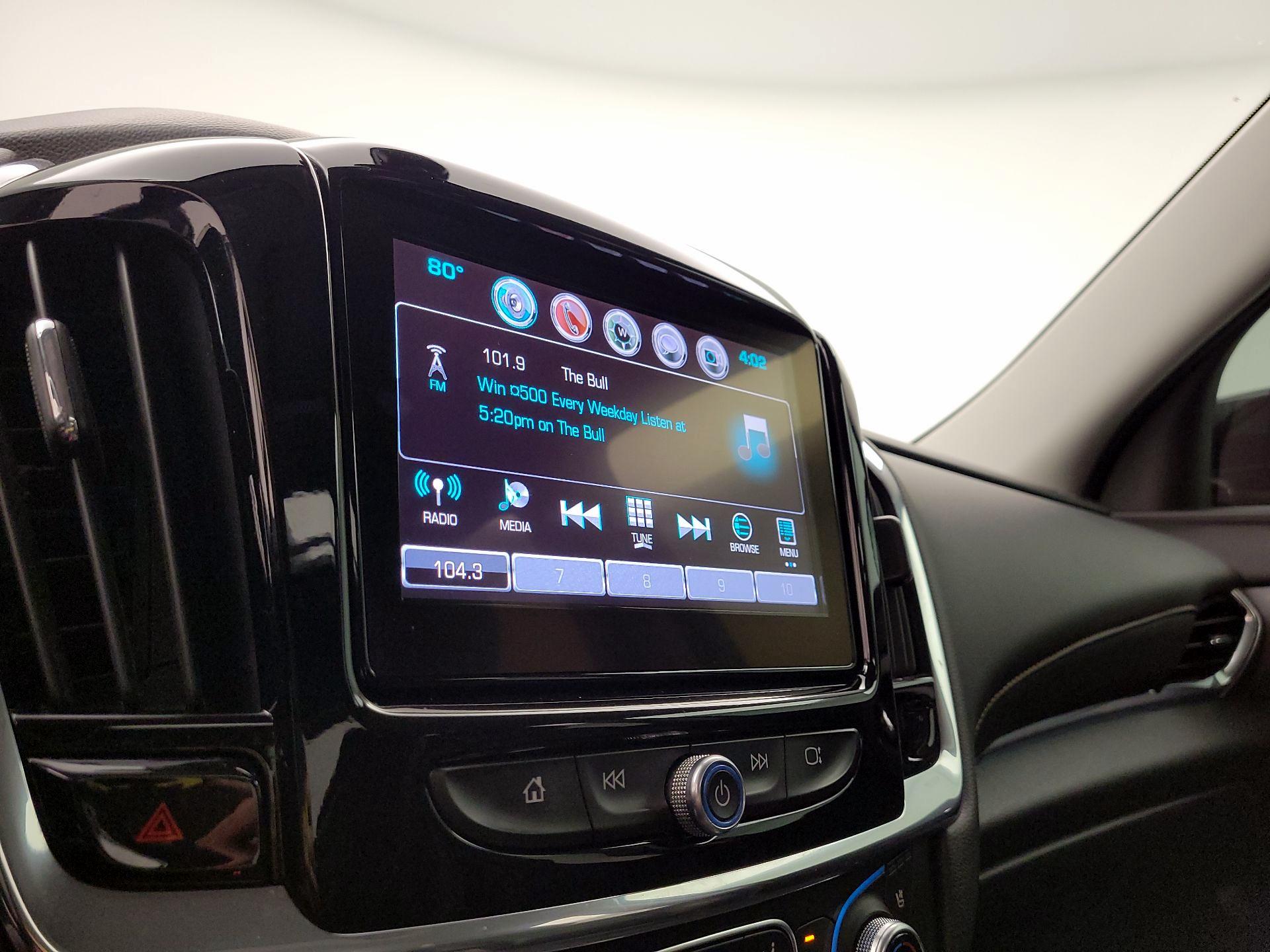 Thumbnail: 2018 Chevrolet Traverse - 16