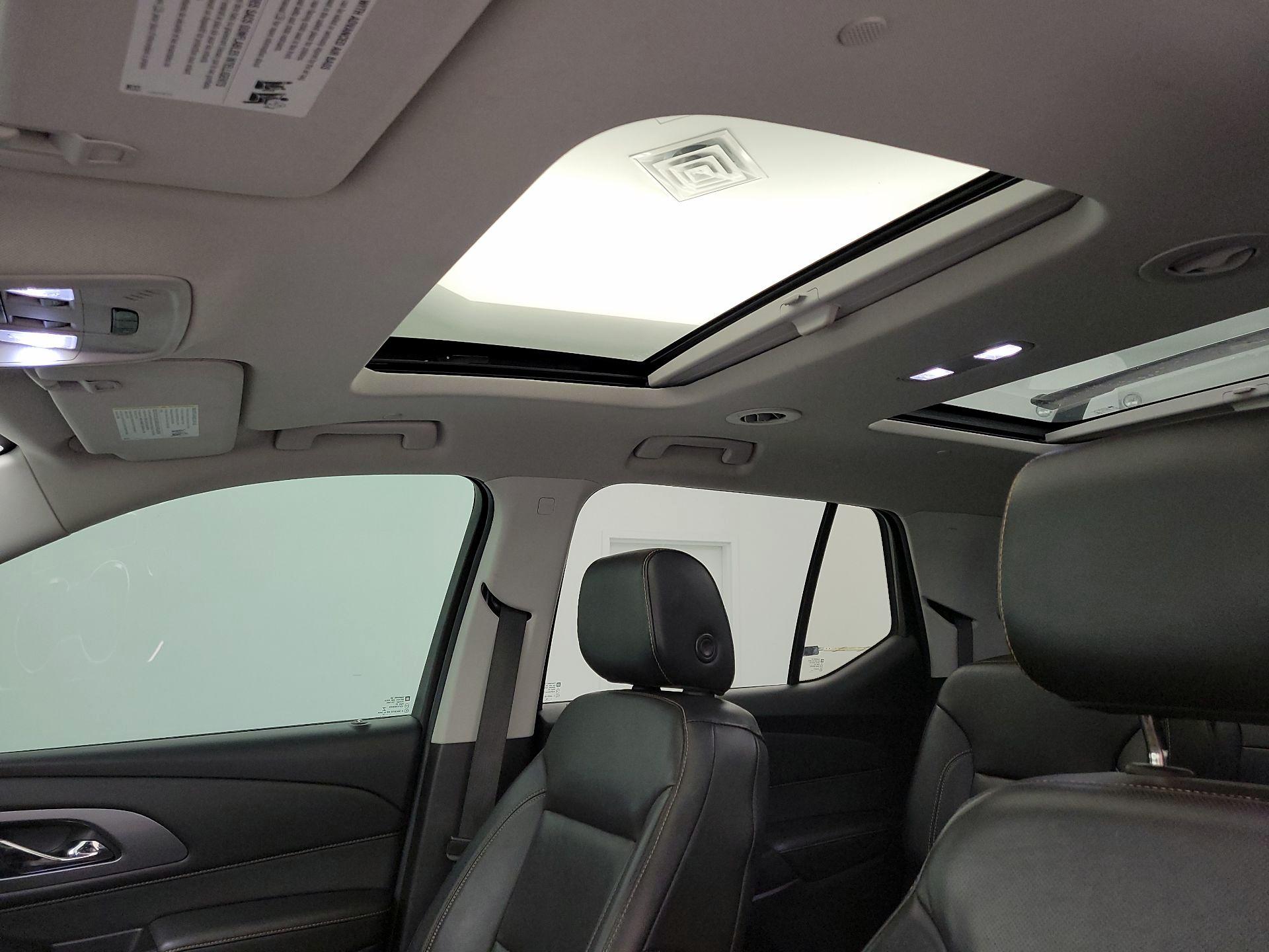 Thumbnail: 2018 Chevrolet Traverse - 20