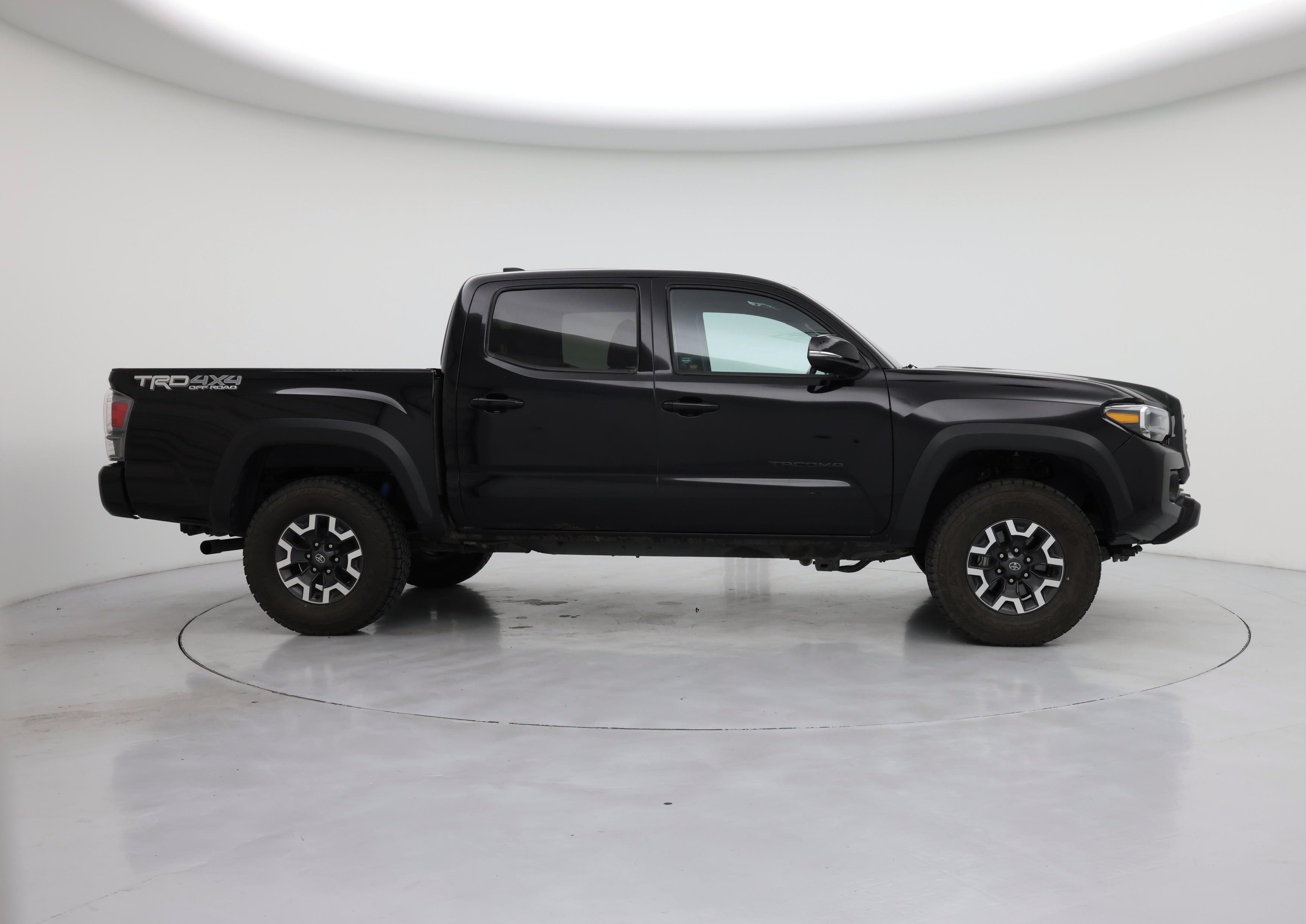 Thumbnail: 2021 Toyota Tacoma - 7