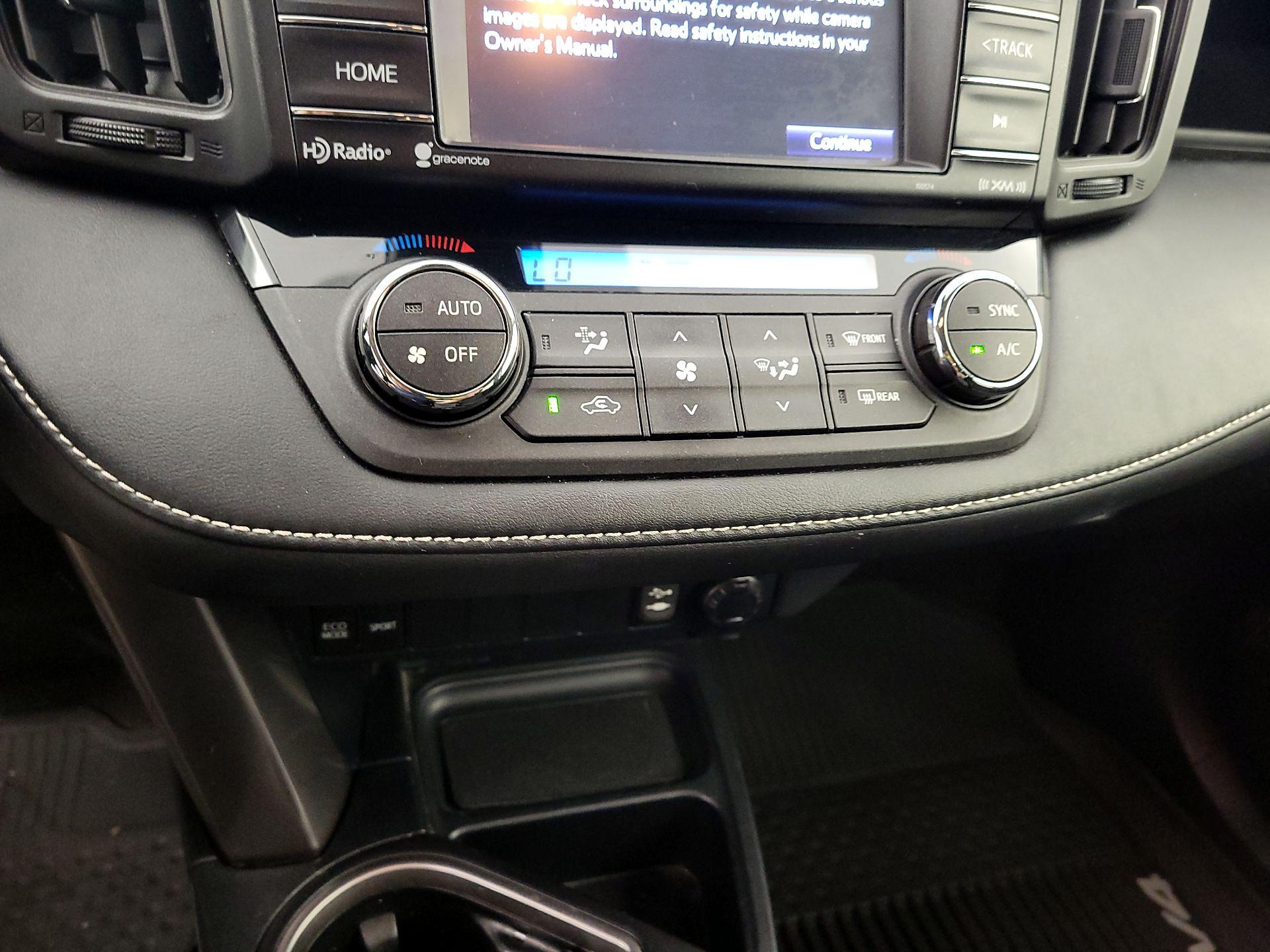 Thumbnail: 2017 Toyota RAV4 - 16