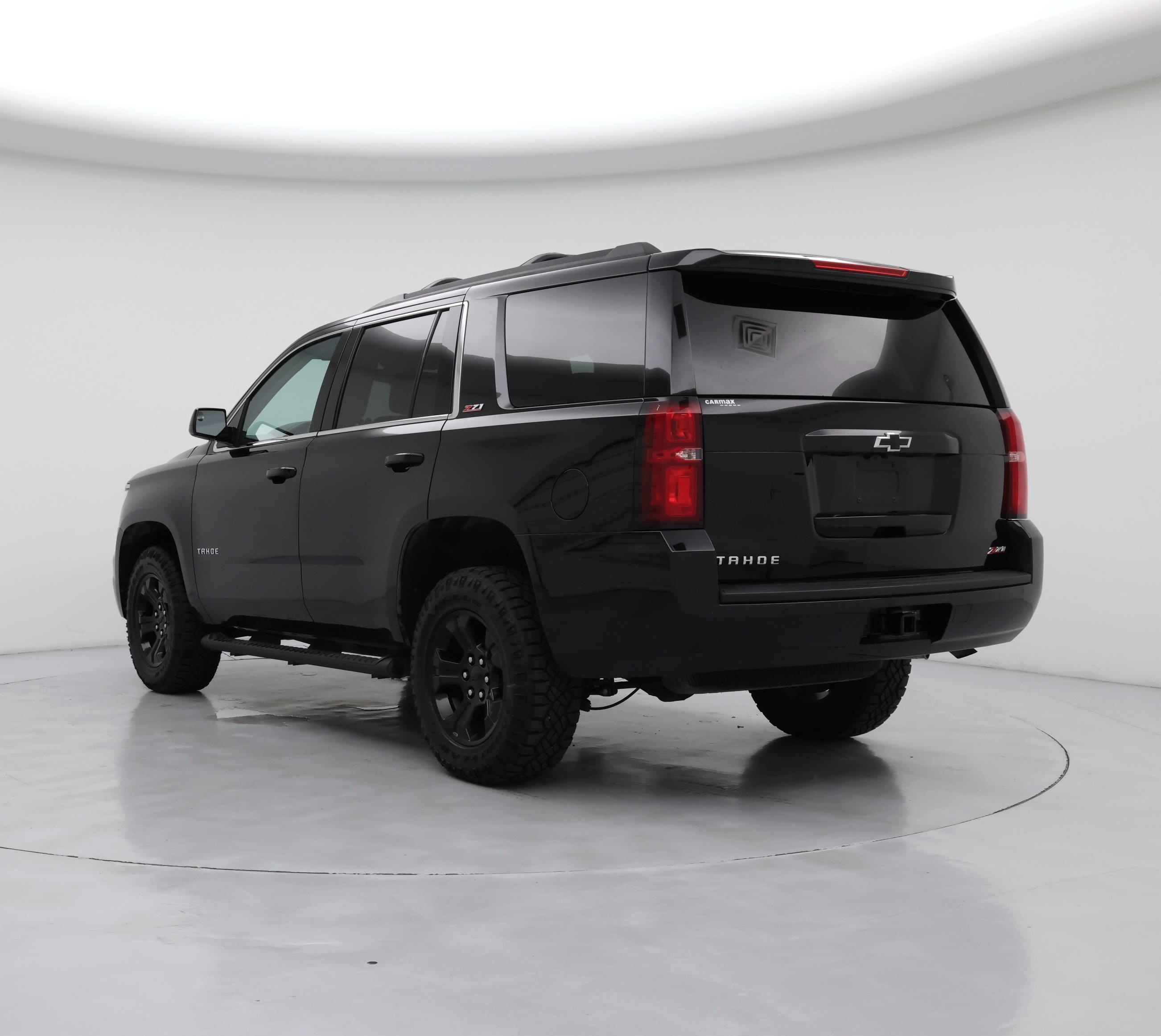 Thumbnail: 2020 Chevrolet Tahoe - 2