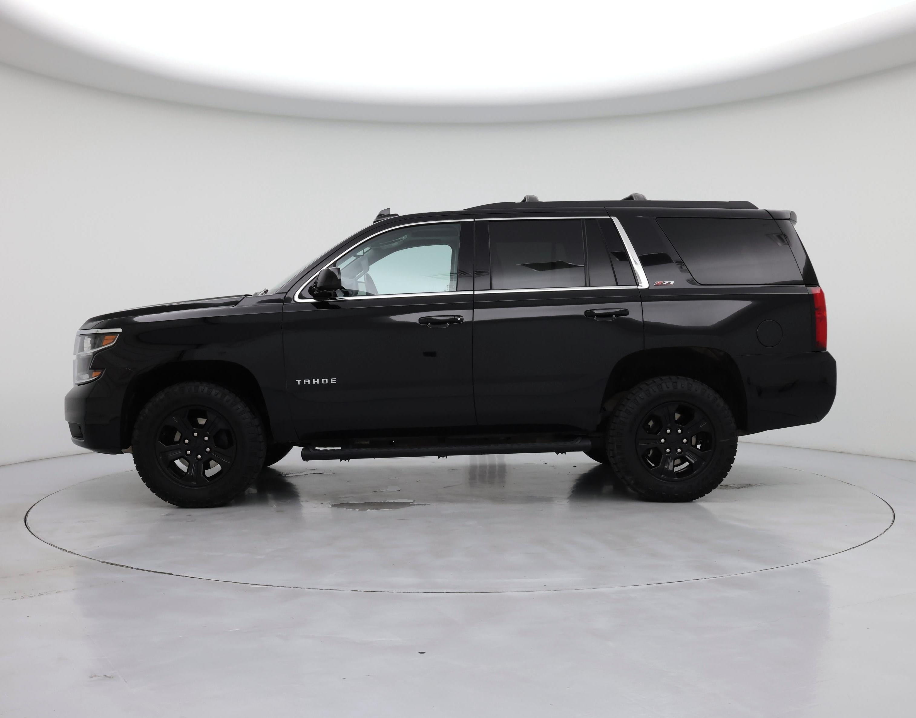 Thumbnail: 2020 Chevrolet Tahoe - 3