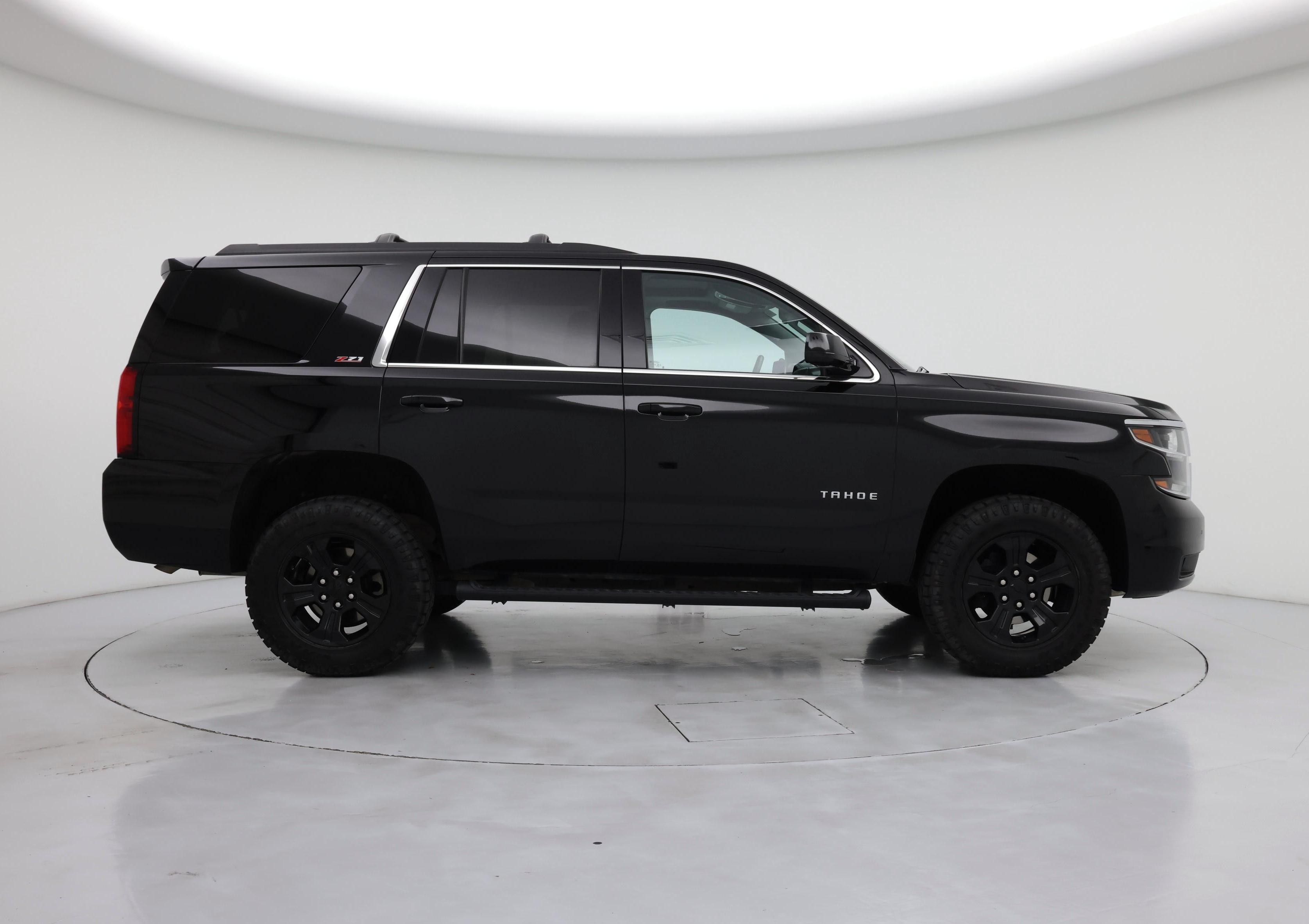 Thumbnail: 2020 Chevrolet Tahoe - 7