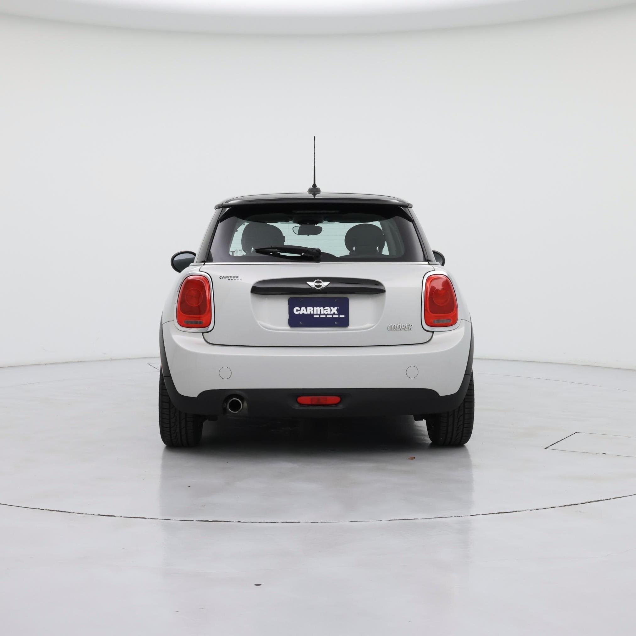 Thumbnail: 2016 MINI Cooper Hardtop - 6