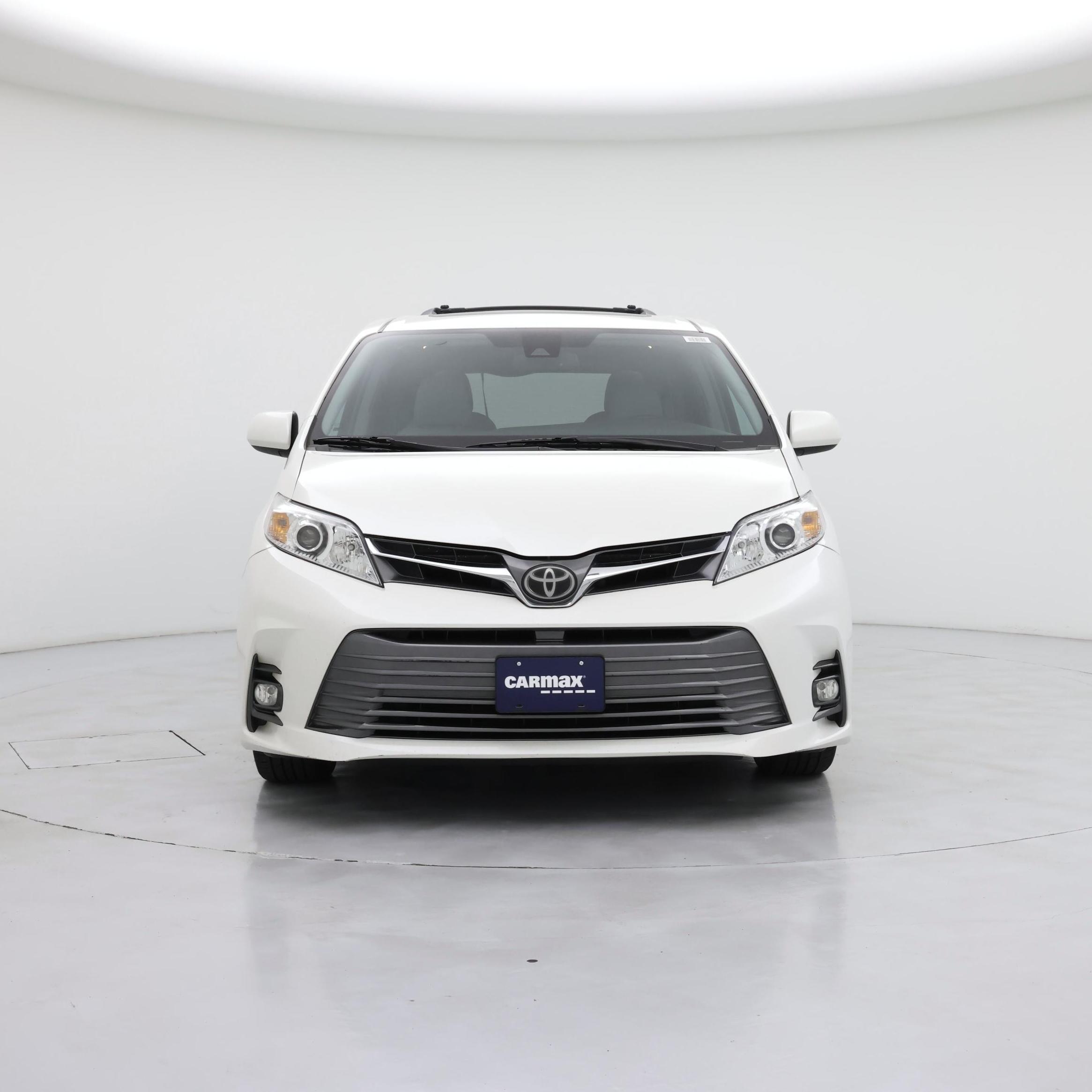 Thumbnail: 2018 Toyota Sienna - 5