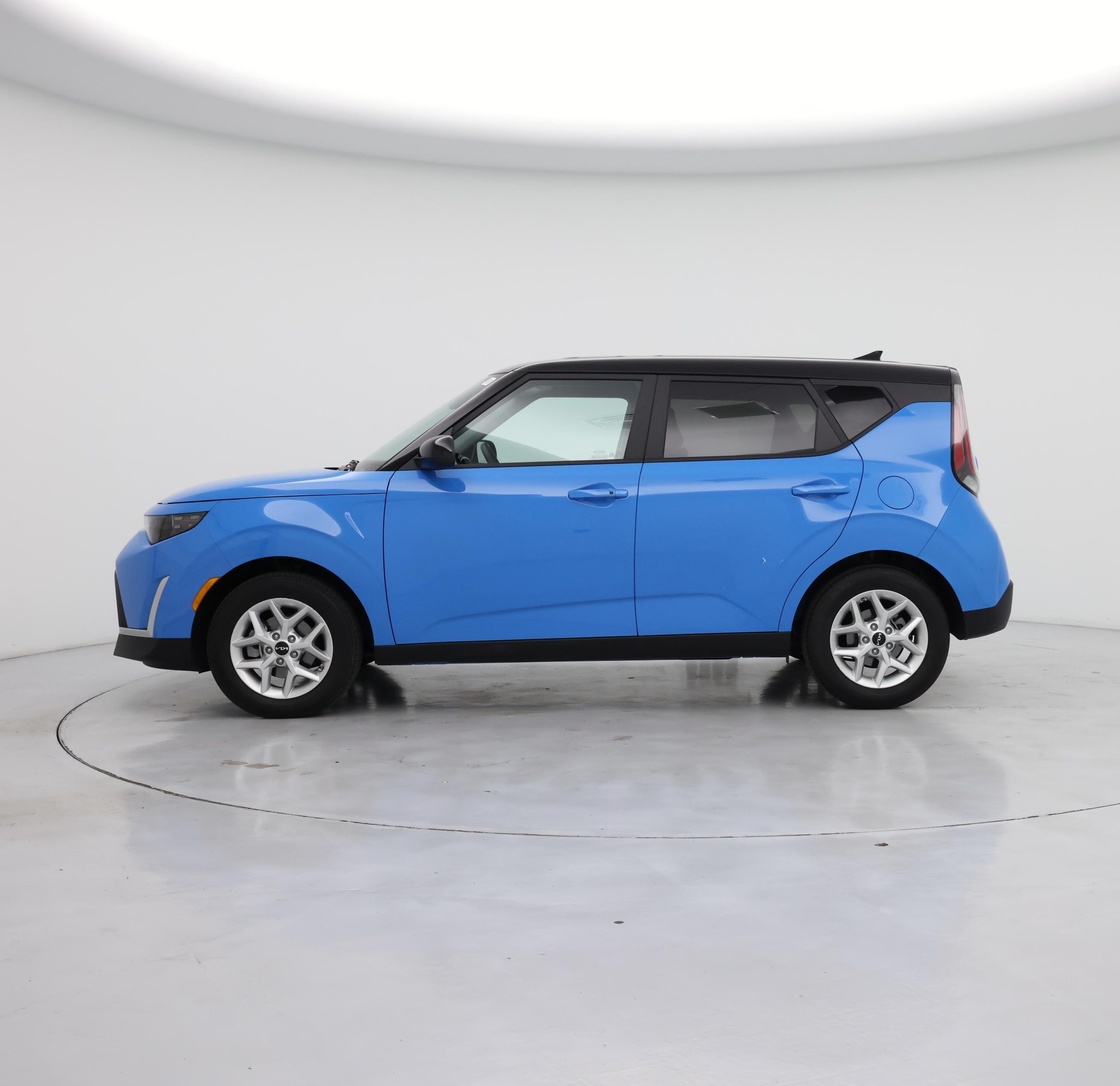 Thumbnail: 2024 Kia Soul - 3