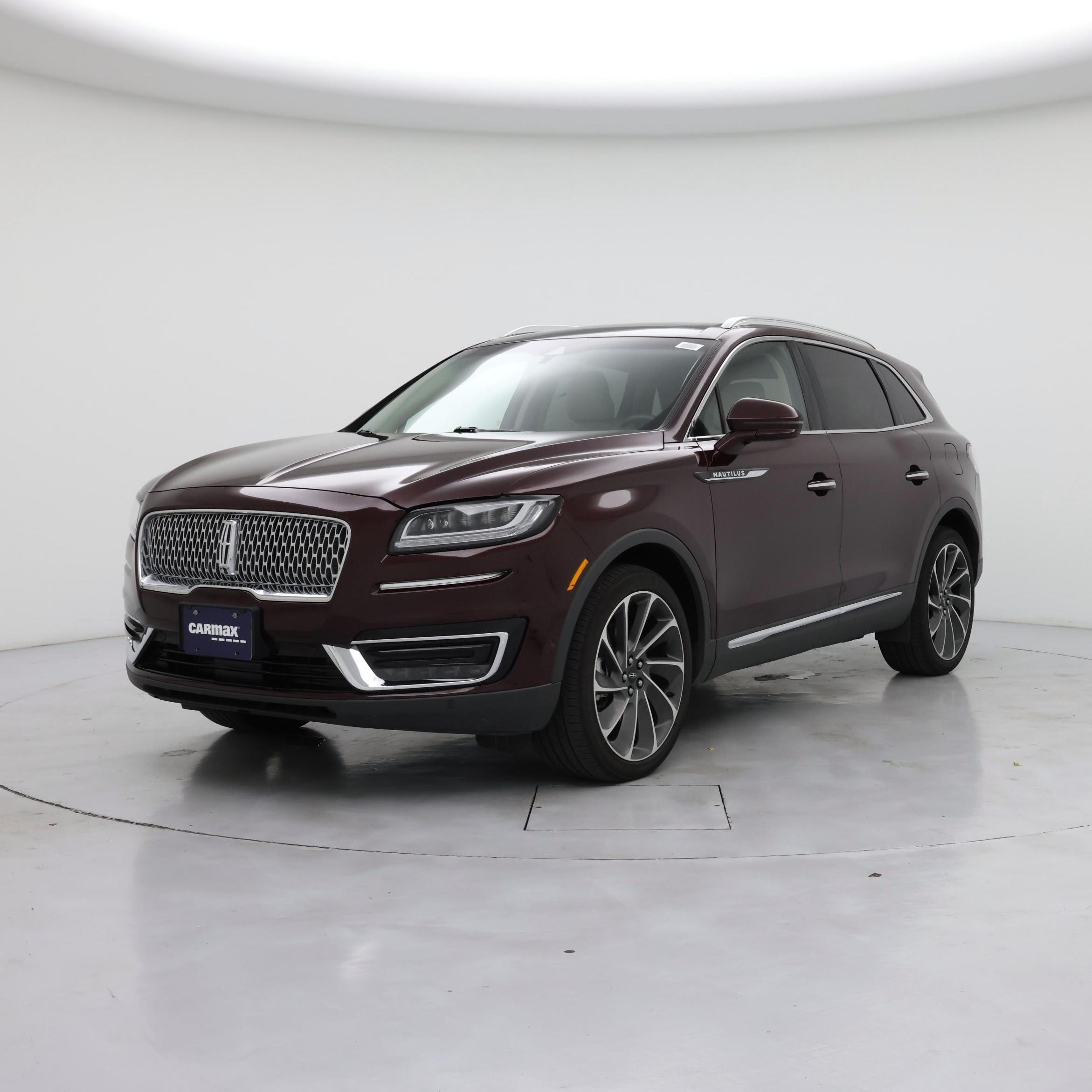 Thumbnail: 2019 Lincoln Nautilus - 4