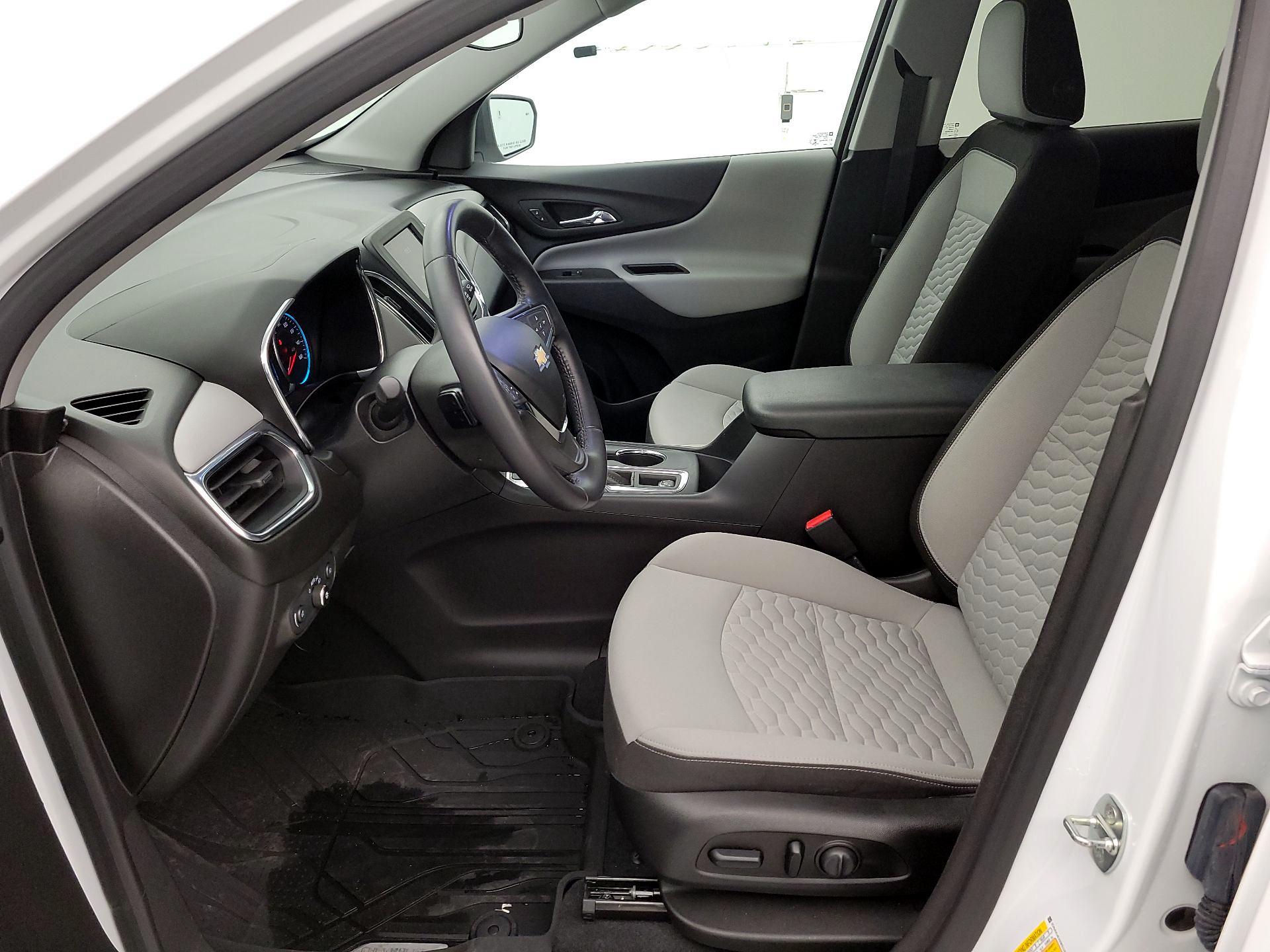 Thumbnail: 2021 Chevrolet Equinox - 11