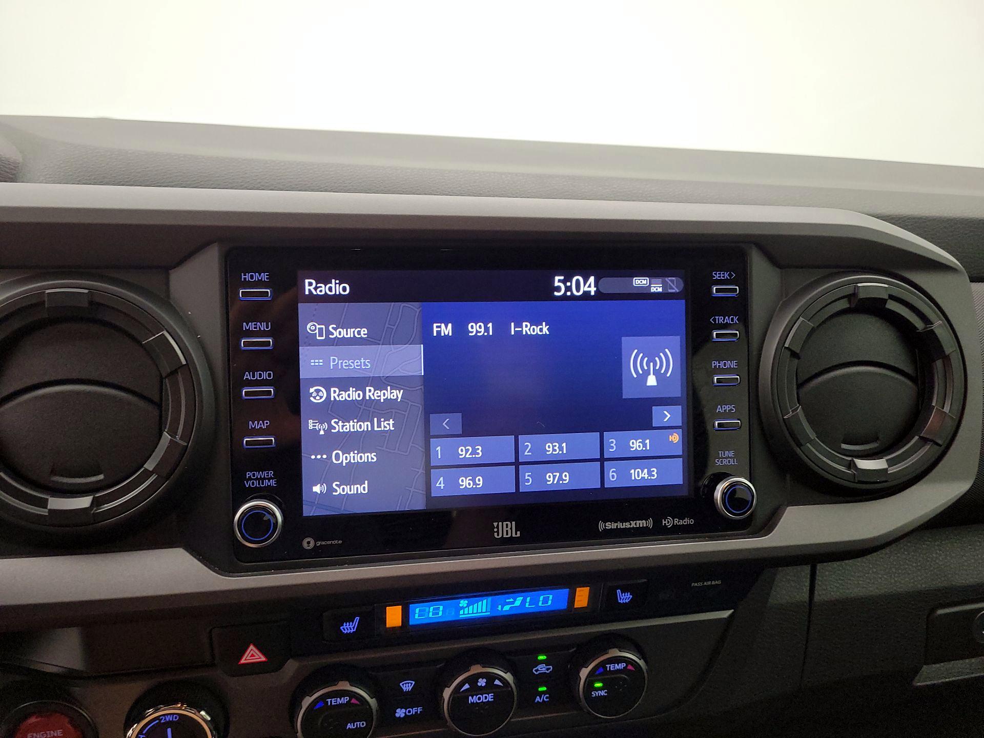 Thumbnail: 2022 Toyota Tacoma - 16