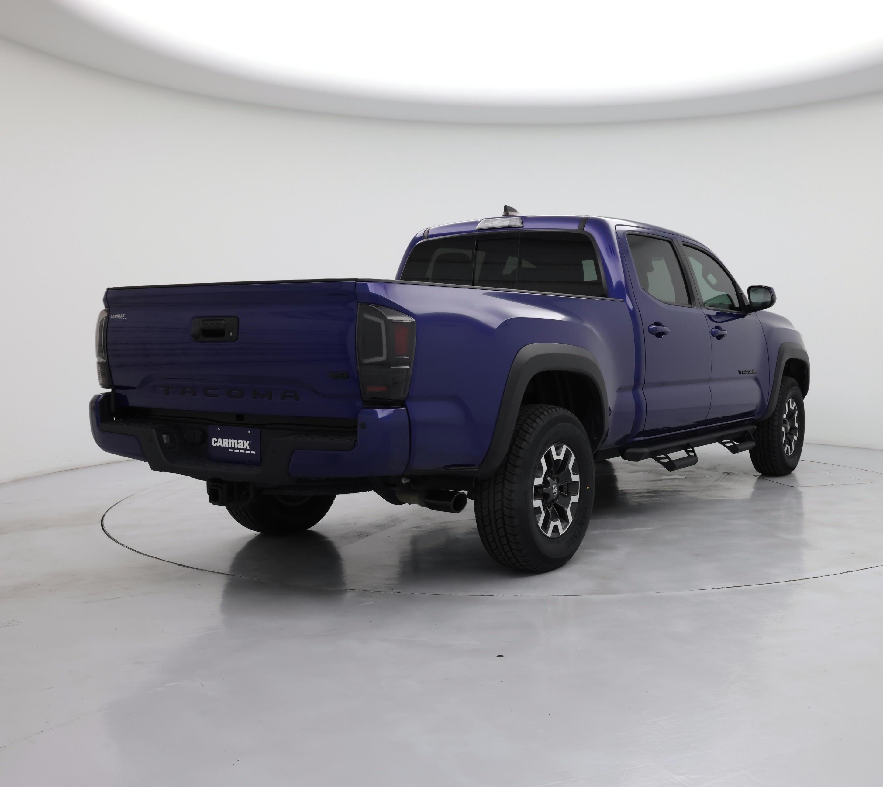 Thumbnail: 2022 Toyota Tacoma - 8