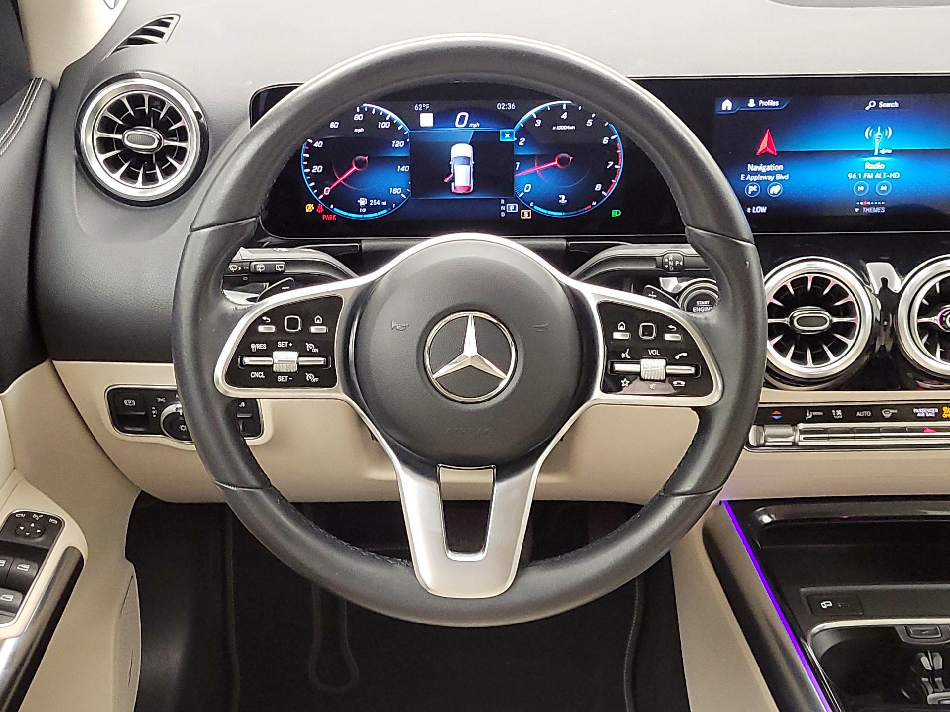 Thumbnail: 2022 Mercedes-Benz GLA - 10