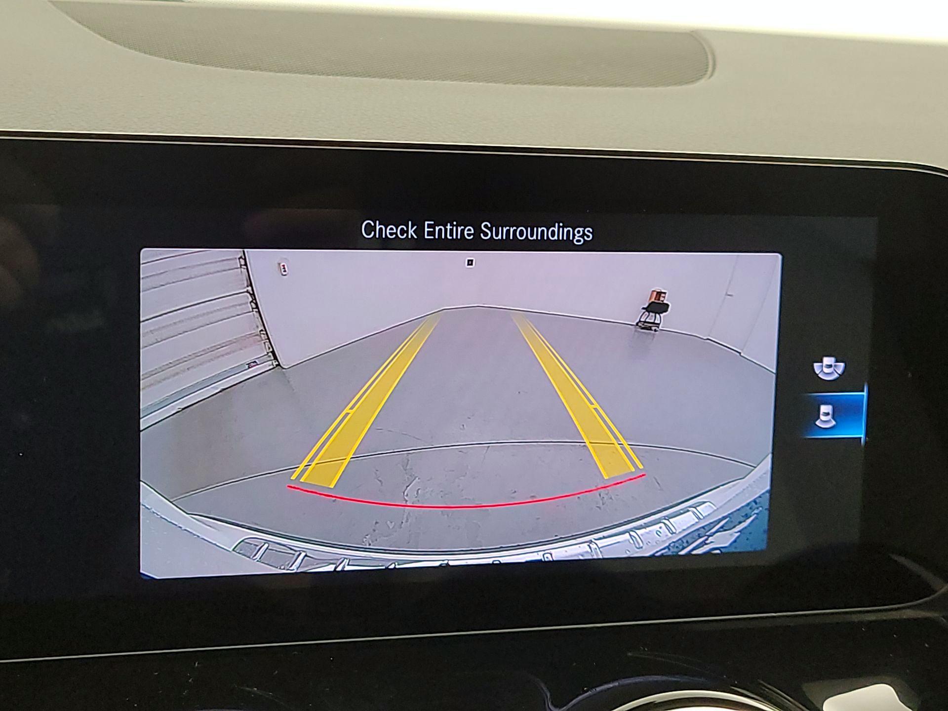 Thumbnail: 2022 Mercedes-Benz GLA - 15