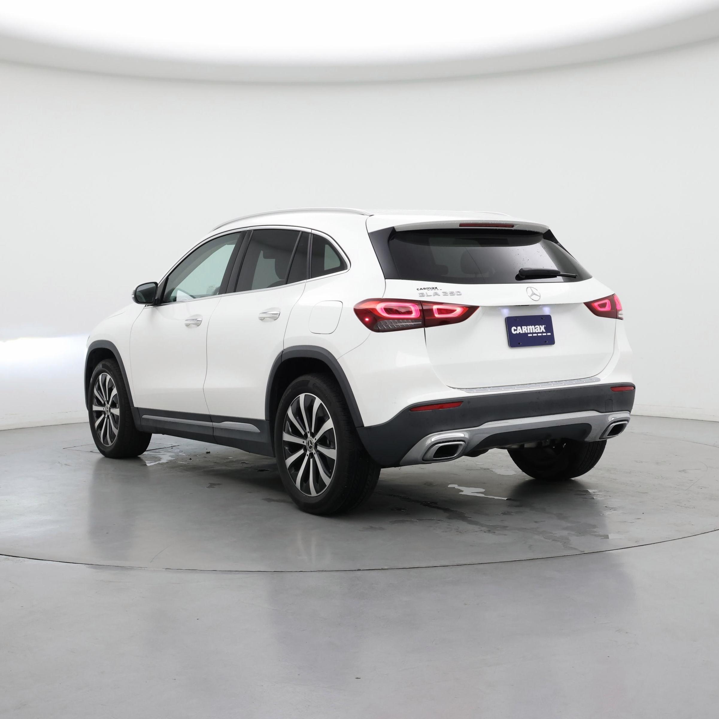 Thumbnail: 2022 Mercedes-Benz GLA - 2