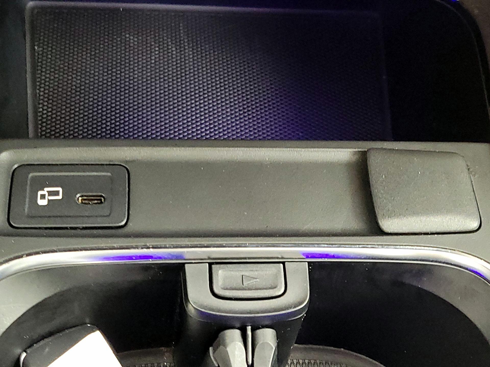 Thumbnail: 2022 Mercedes-Benz GLA - 19