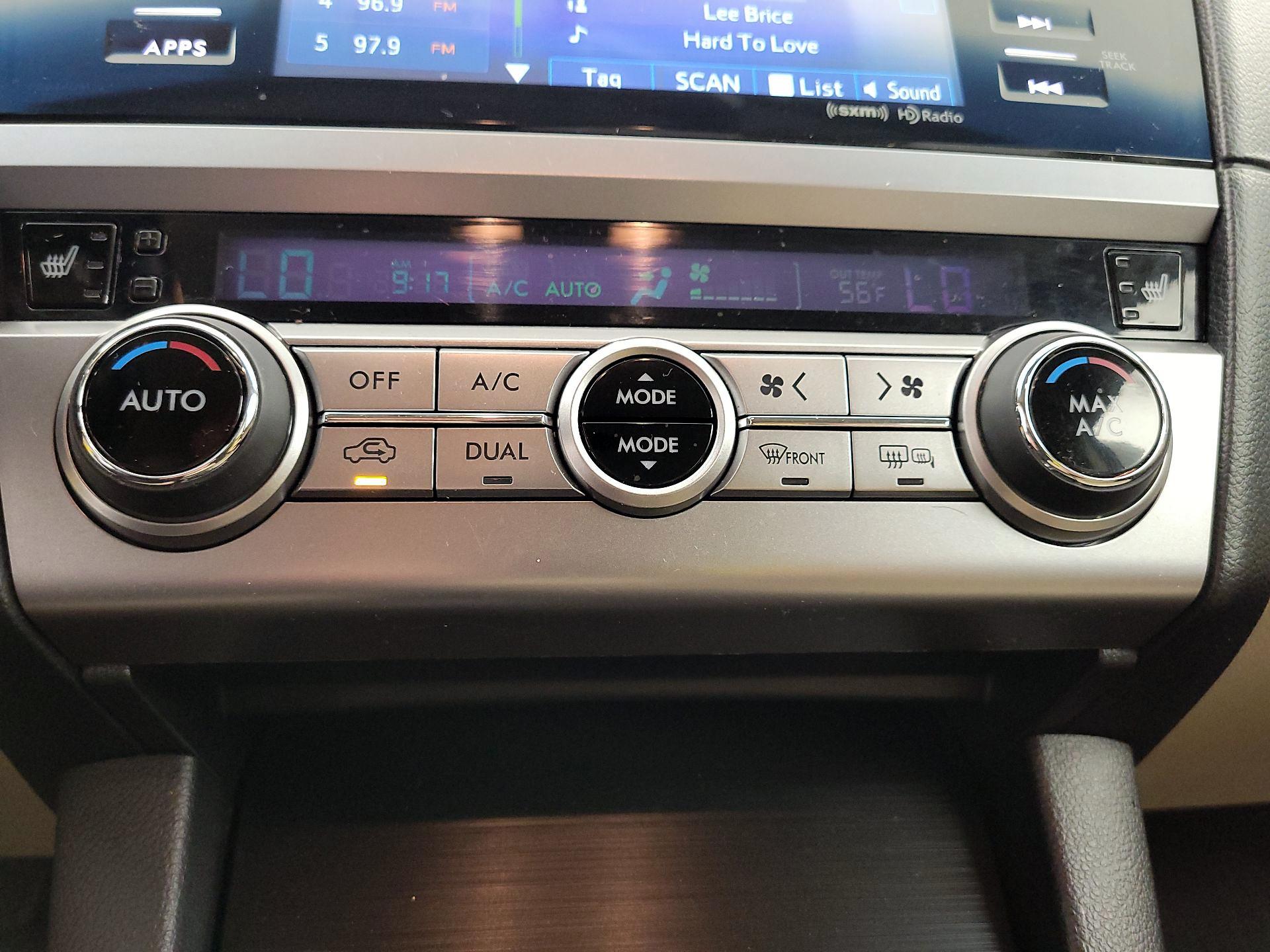 Thumbnail: 2015 Subaru Legacy - 16