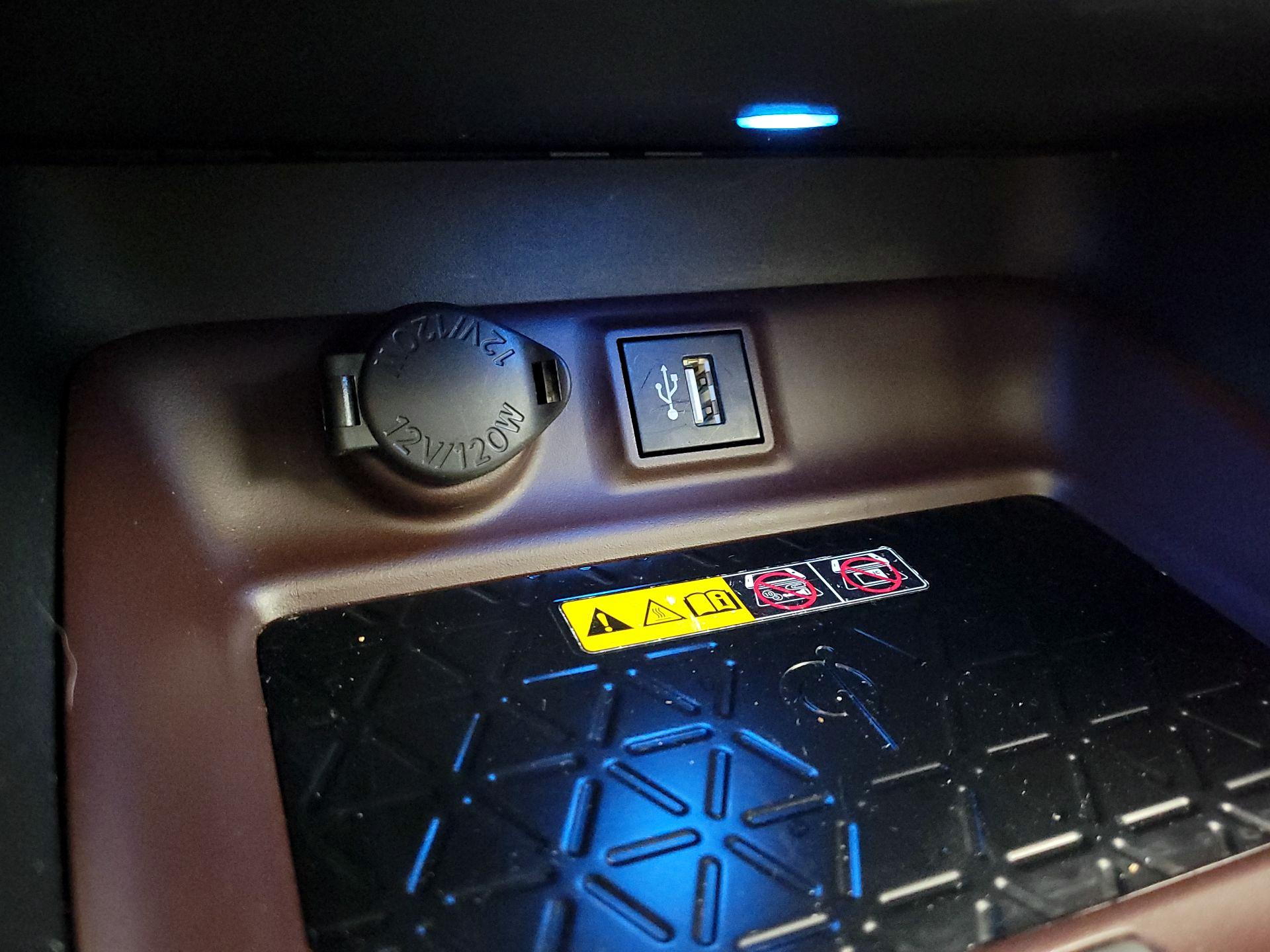 Thumbnail: 2024 Toyota RAV4 - 18