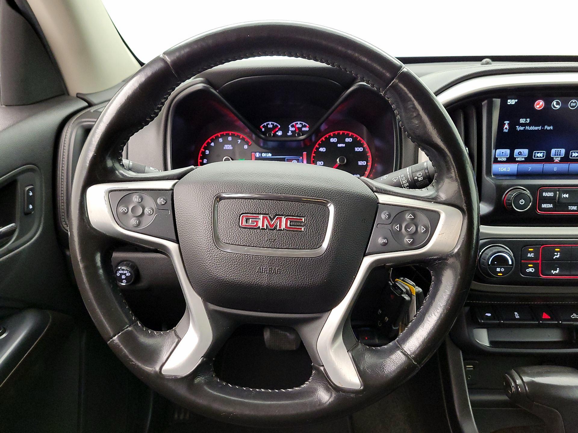 Thumbnail: 2016 GMC Canyon - 10